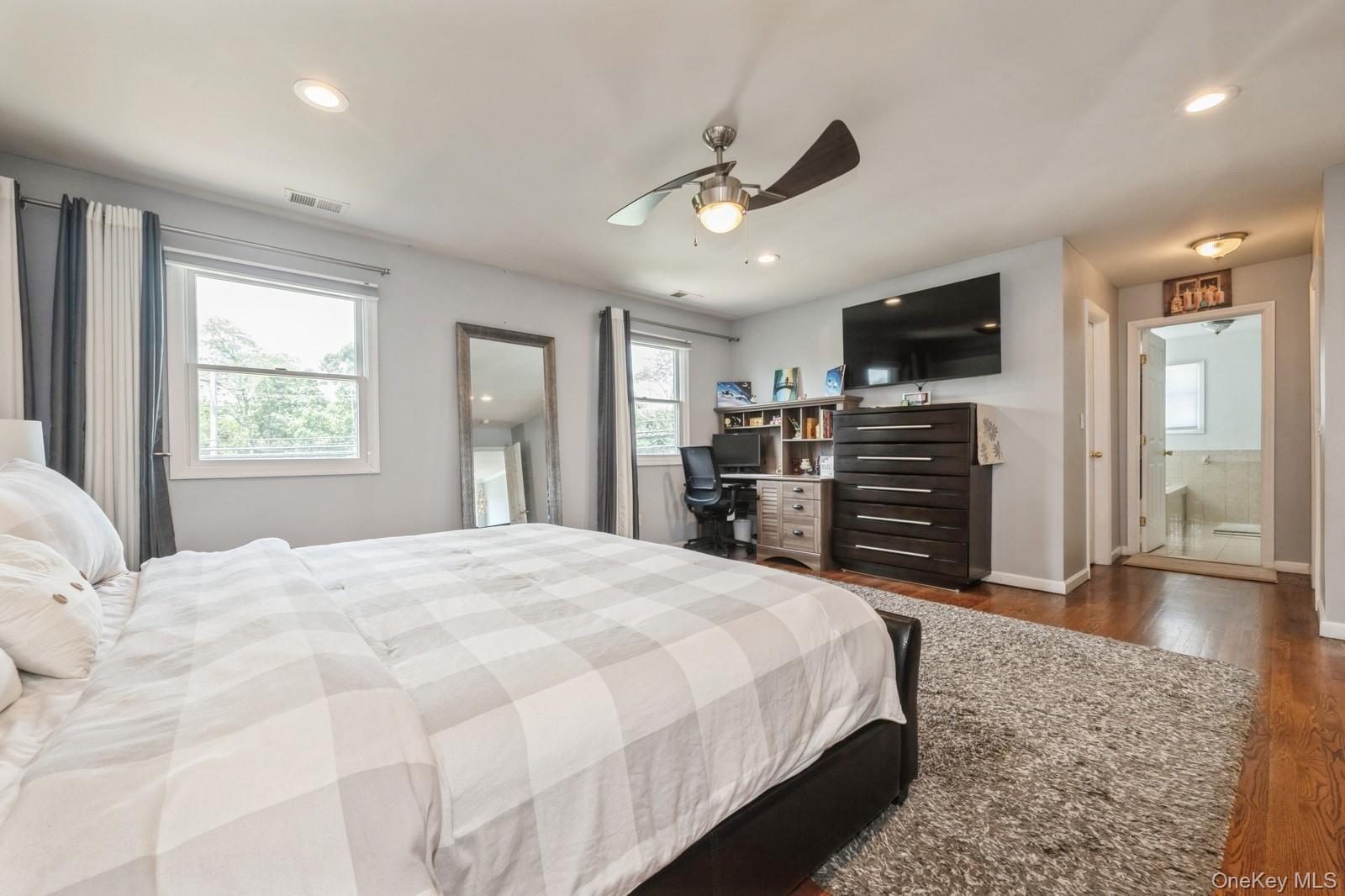 198 Central Avenue, Bethpage, NY 11714