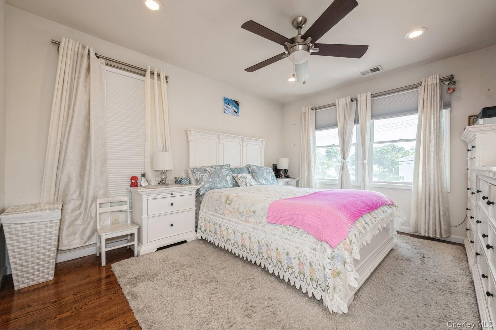 198 Central Avenue, Bethpage, NY 11714