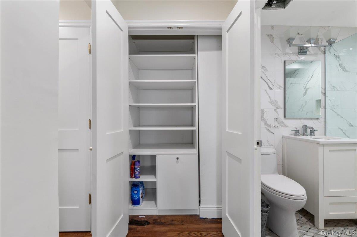 833 Central Avenue # 3M, Far Rockaway, NY 11691