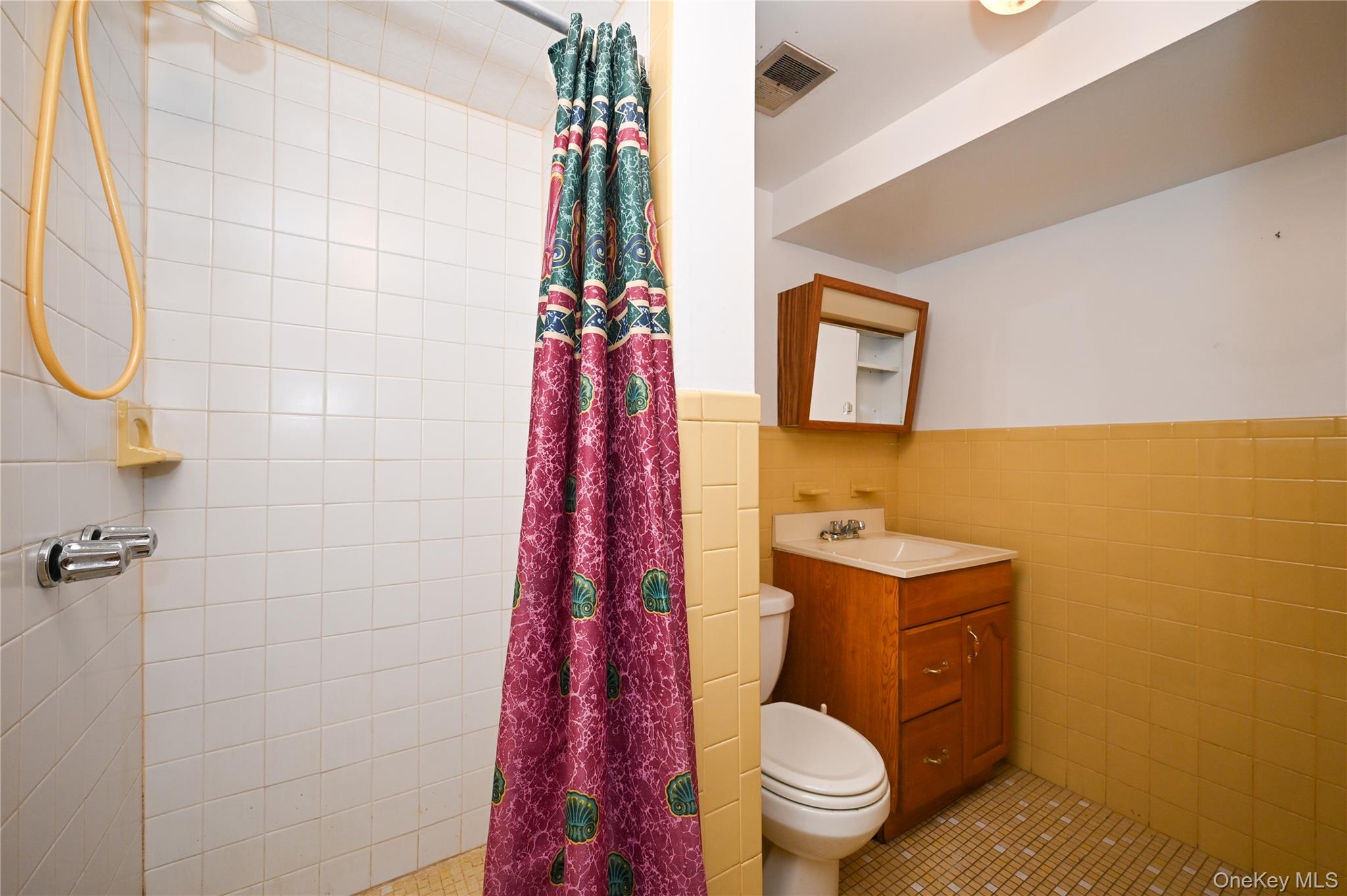 47-51 190 Street, Flushing, NY 11358