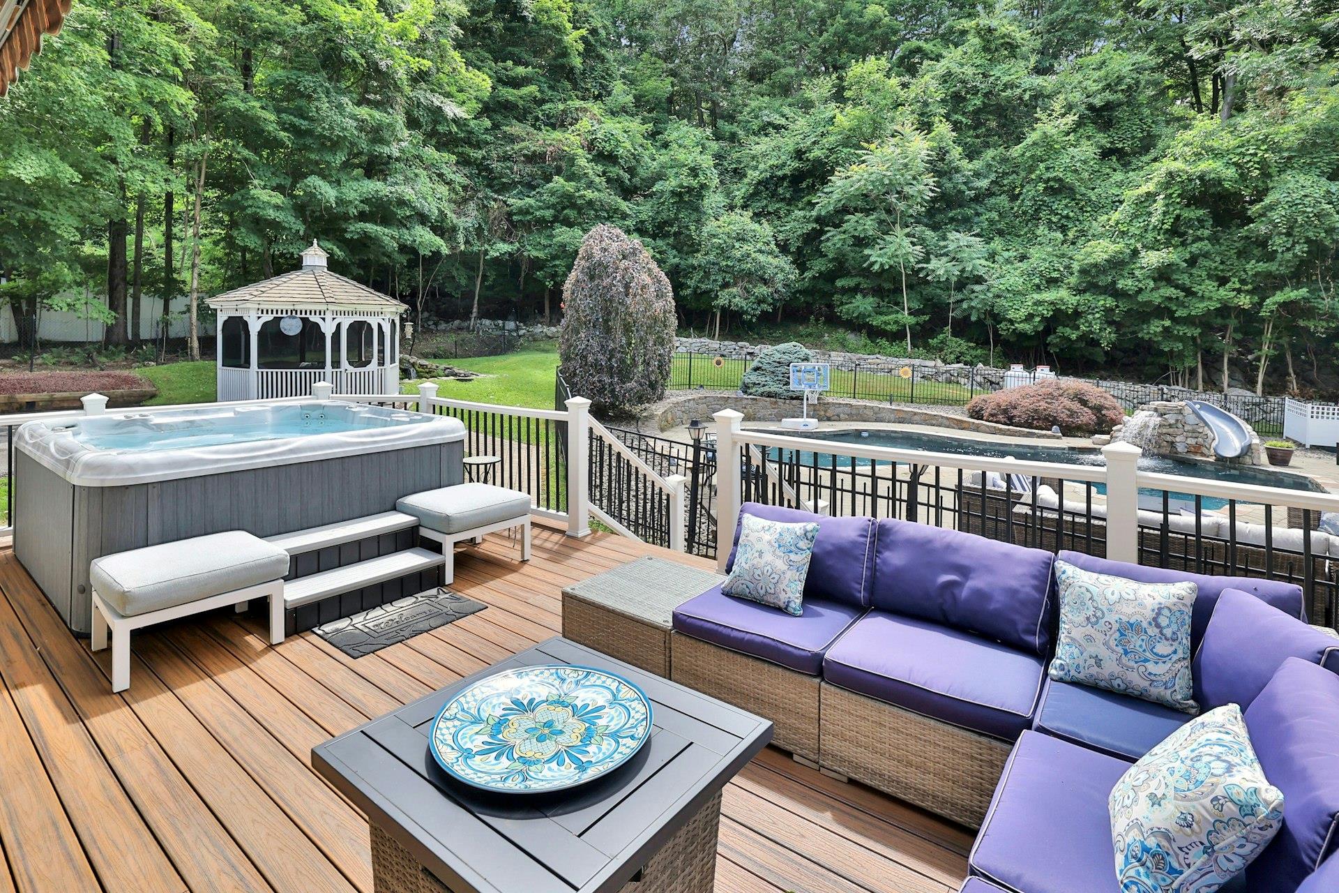 29 Brian Court, Carmel, NY 10512