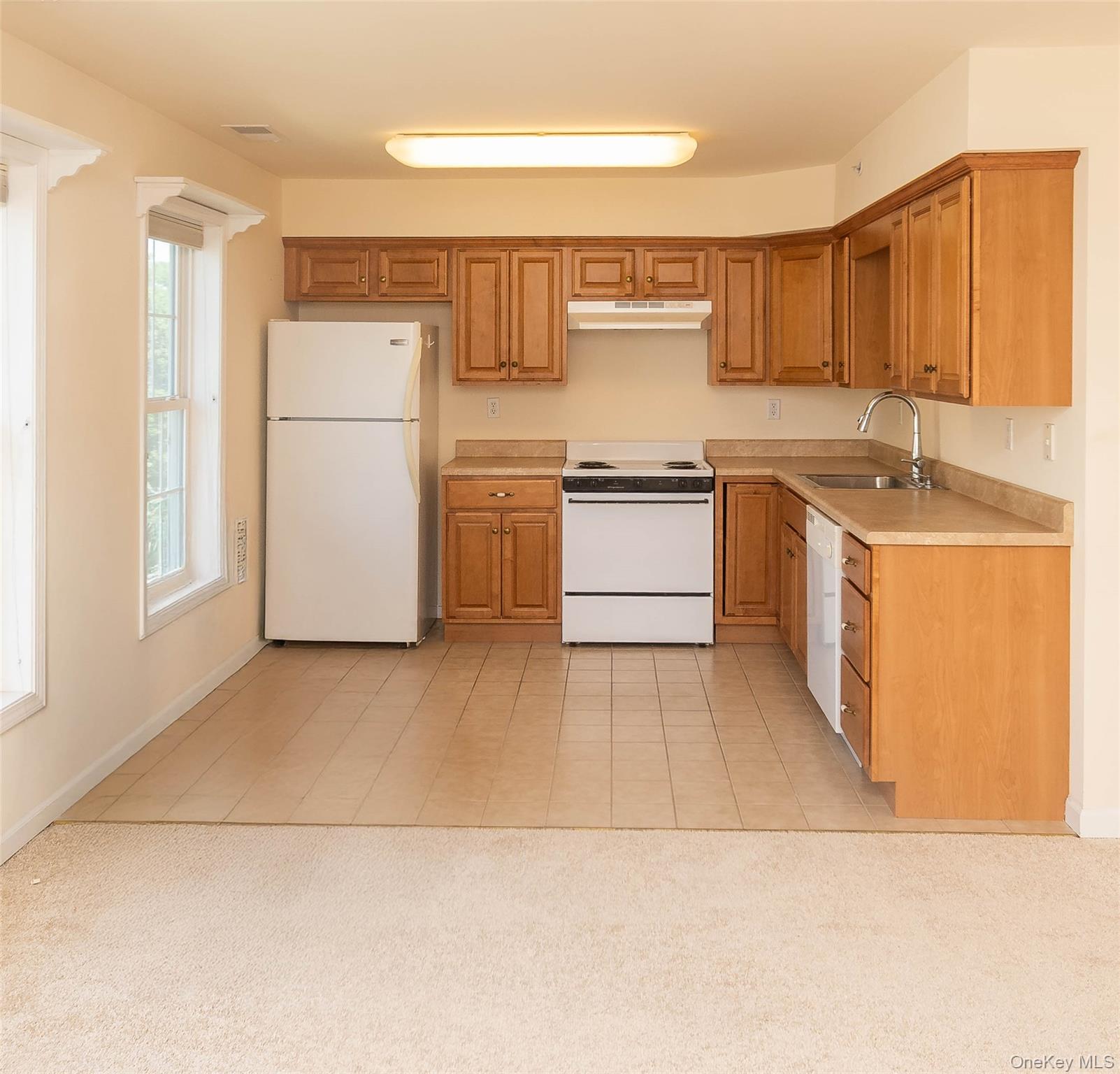 74 Aveonis Court, Fishkill, NY 12524