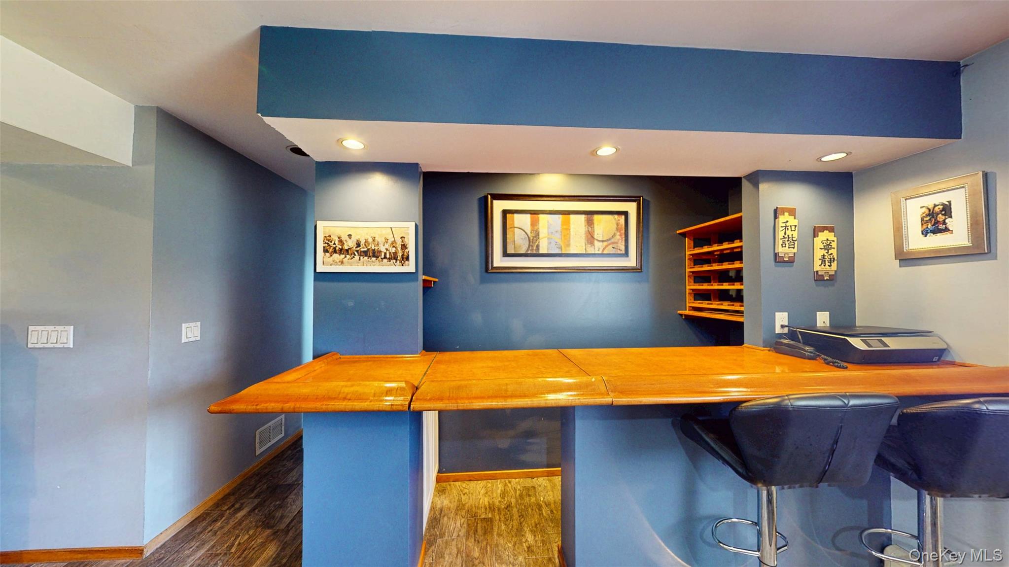 17 Purdy Lane, New Windsor, NY 12553