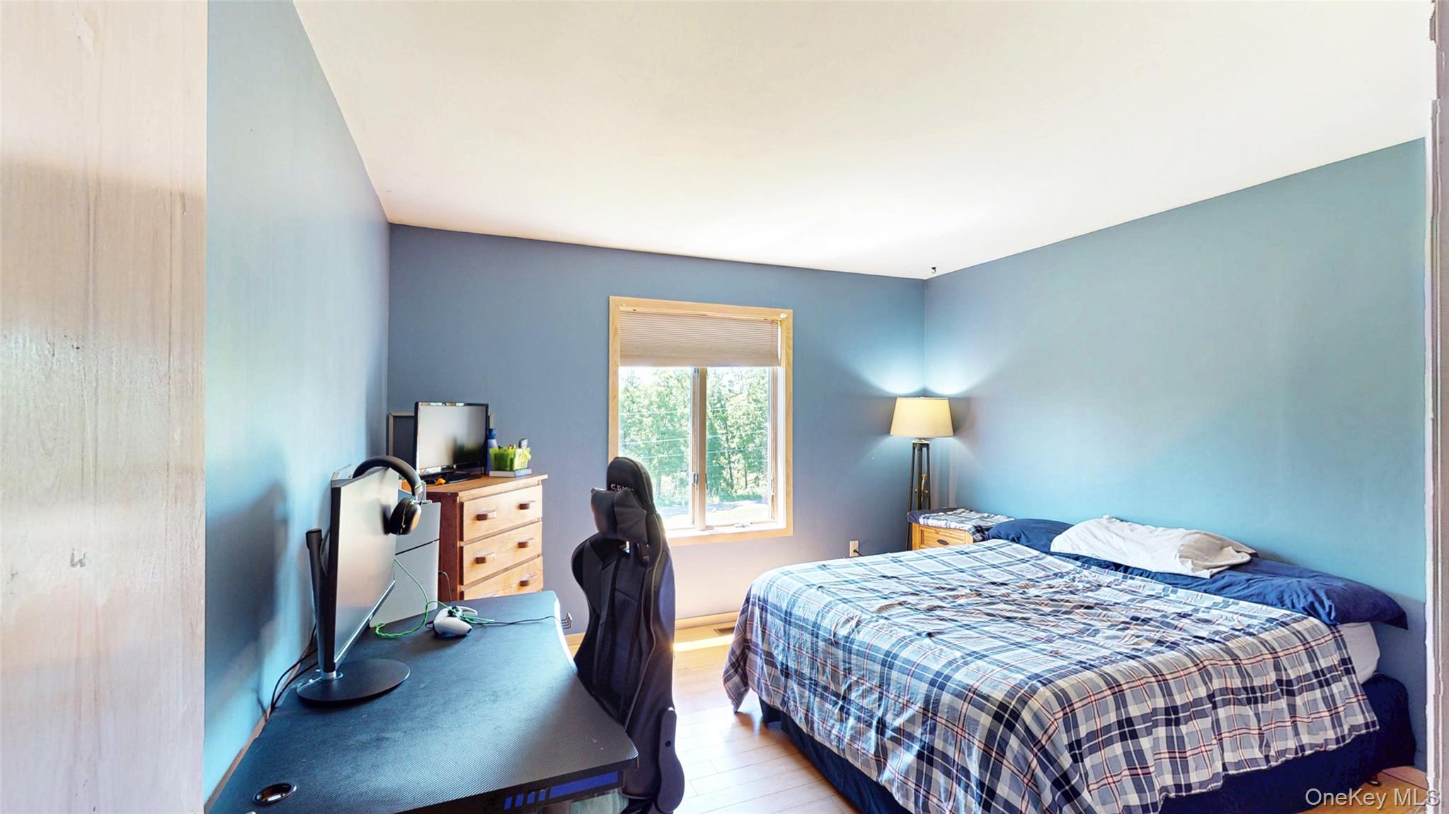 17 Purdy Lane, New Windsor, NY 12553