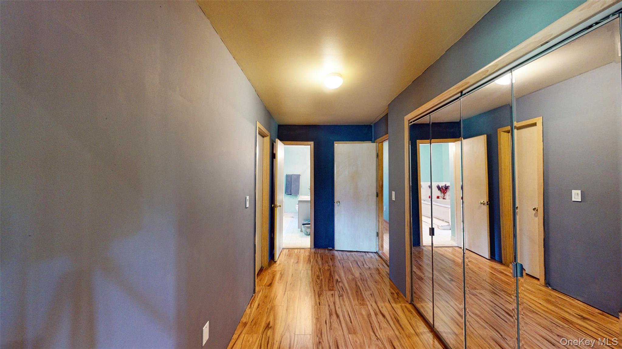 17 Purdy Lane, New Windsor, NY 12553