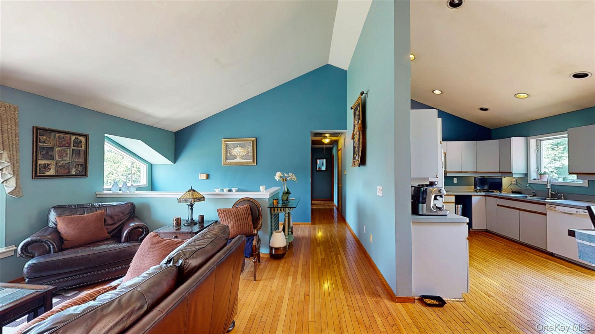 17 Purdy Lane, New Windsor, NY 12553