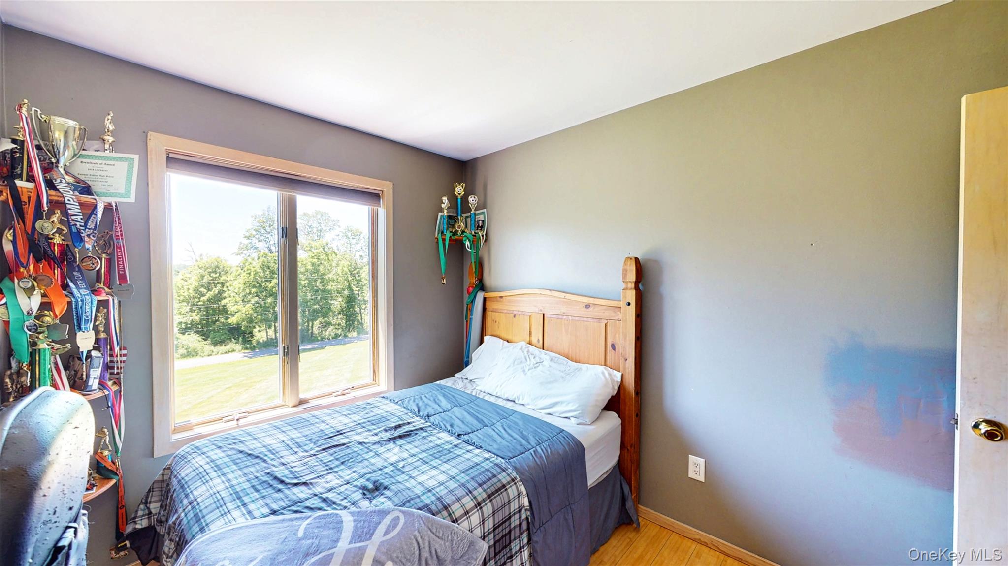 17 Purdy Lane, New Windsor, NY 12553