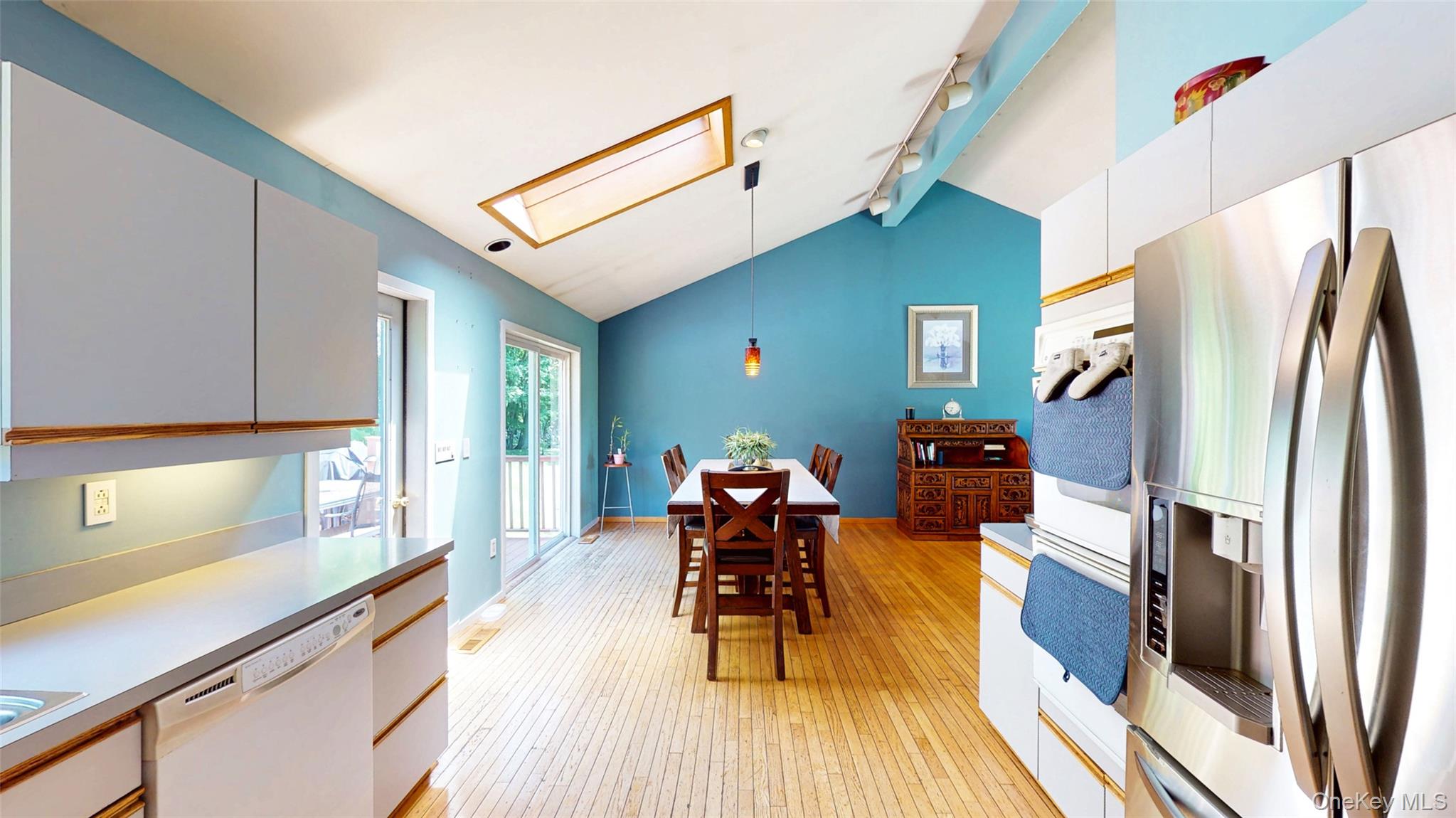 17 Purdy Lane, New Windsor, NY 12553