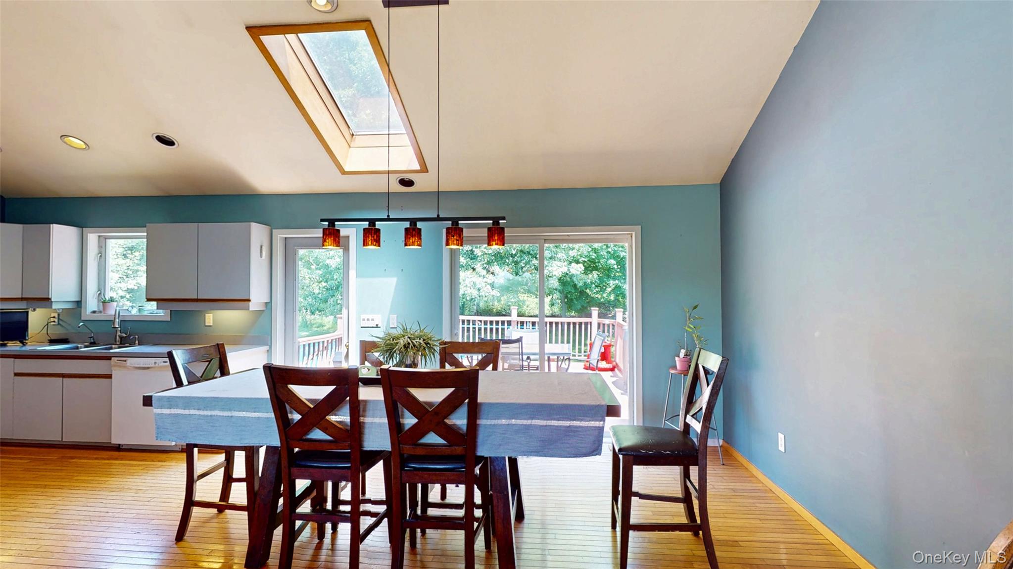 17 Purdy Lane, New Windsor, NY 12553