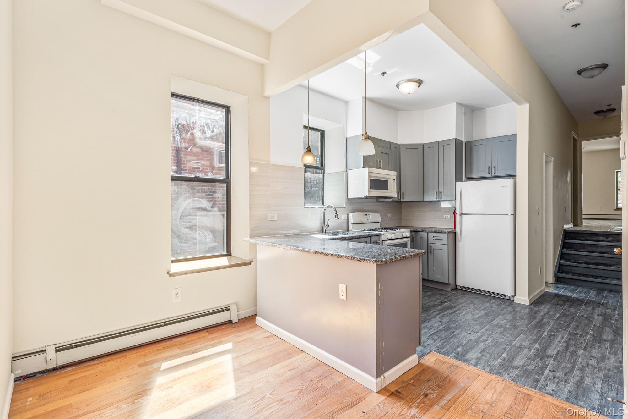 100-15 34th Avenue, Corona, NY 11368