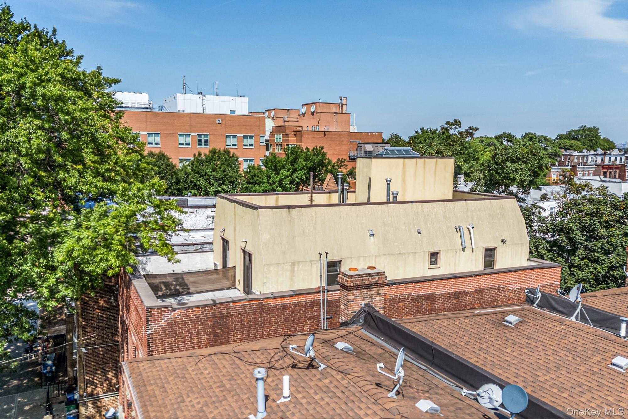 100-15 34th Avenue, Corona, NY 11368