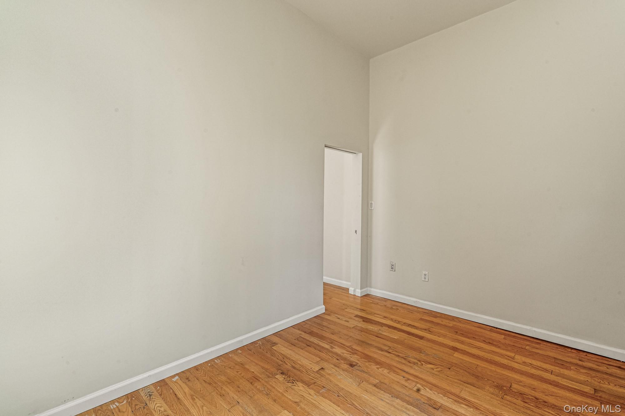 100-15 34th Avenue, Corona, NY 11368