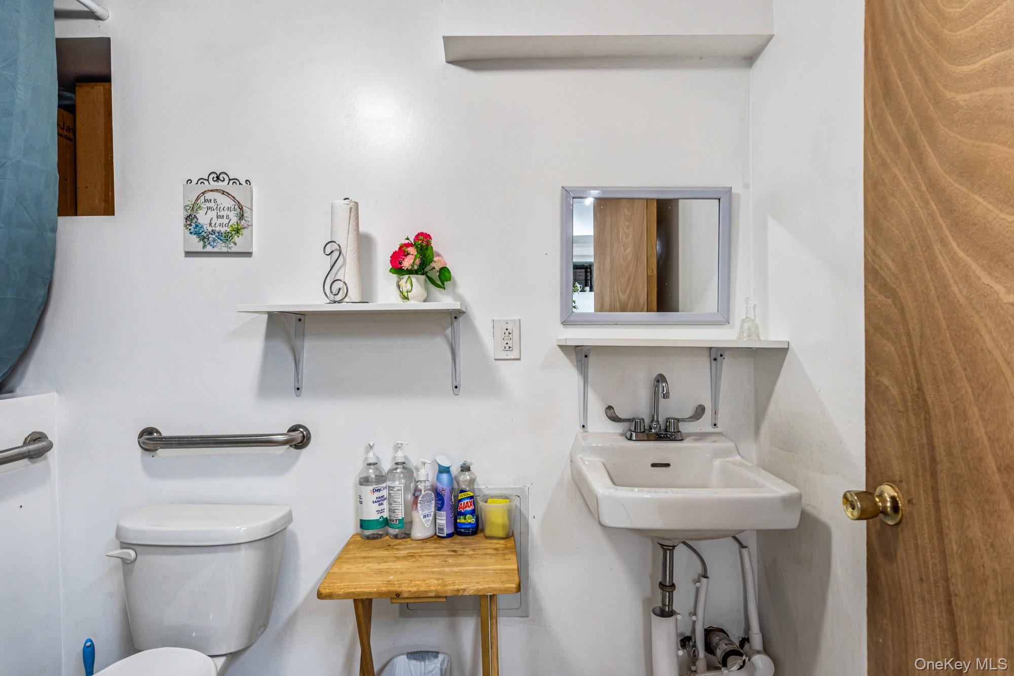 100-15 34th Avenue, Corona, NY 11368