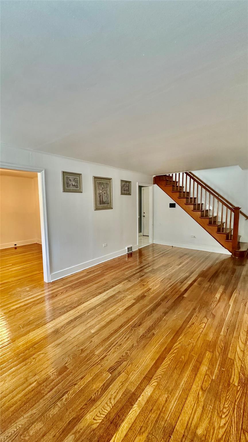 87 Mountain Avenue, Middletown, NY 10940