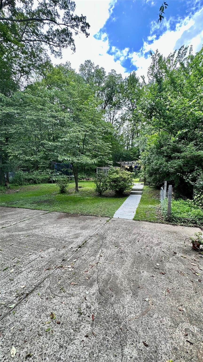 87 Mountain Avenue, Middletown, NY 10940