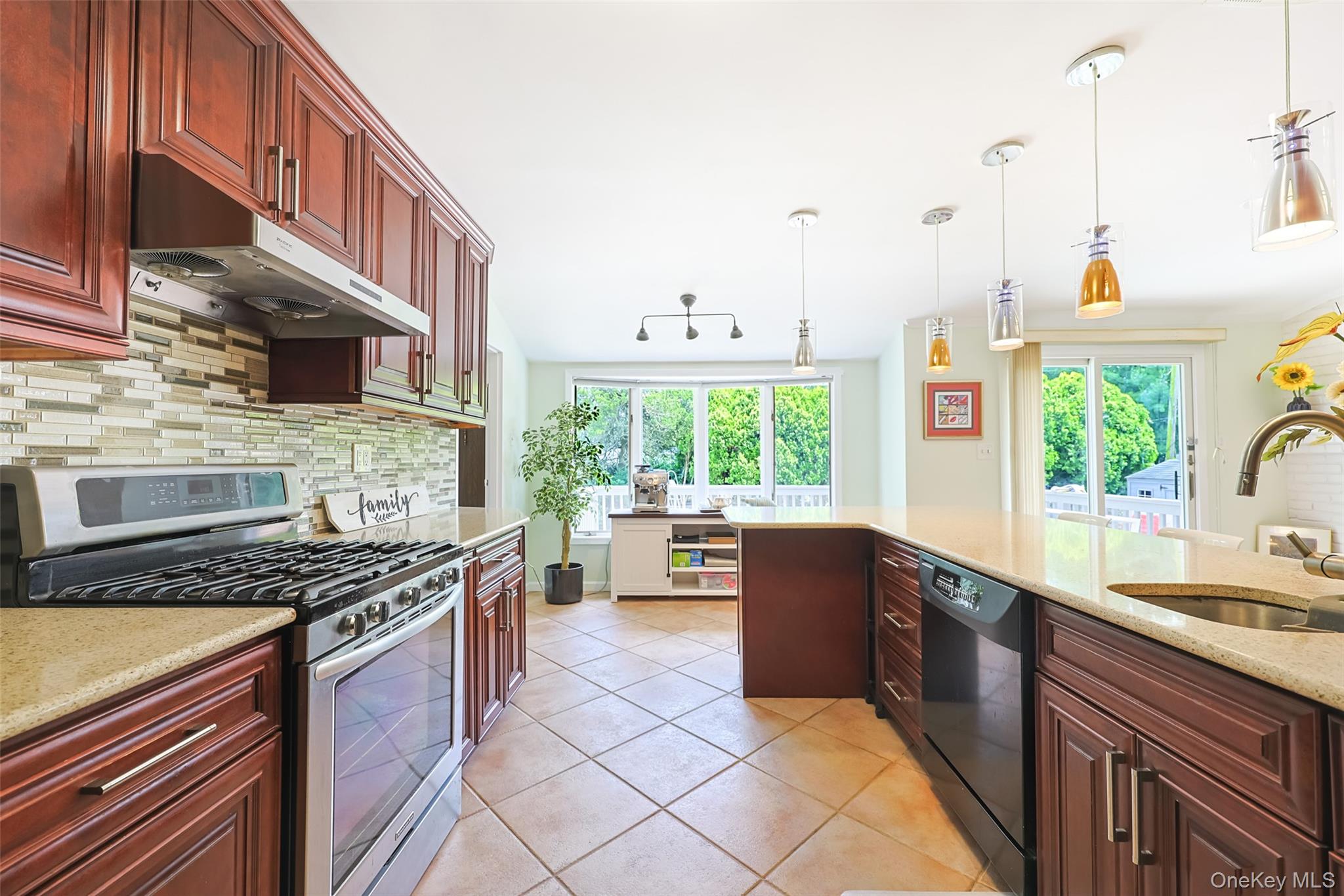 43 Saratoga Drive, Jericho, NY 11753