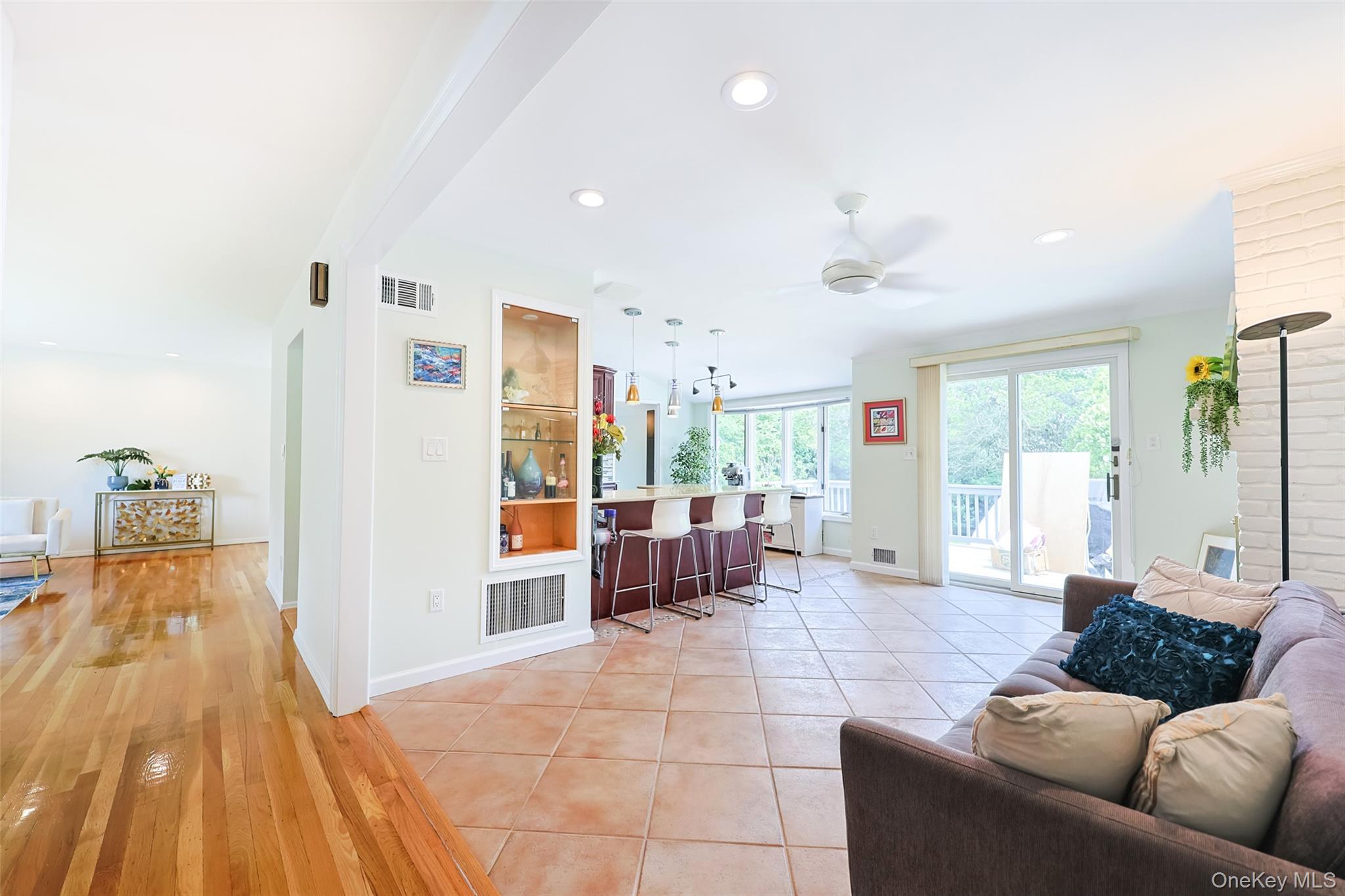 43 Saratoga Drive, Jericho, NY 11753