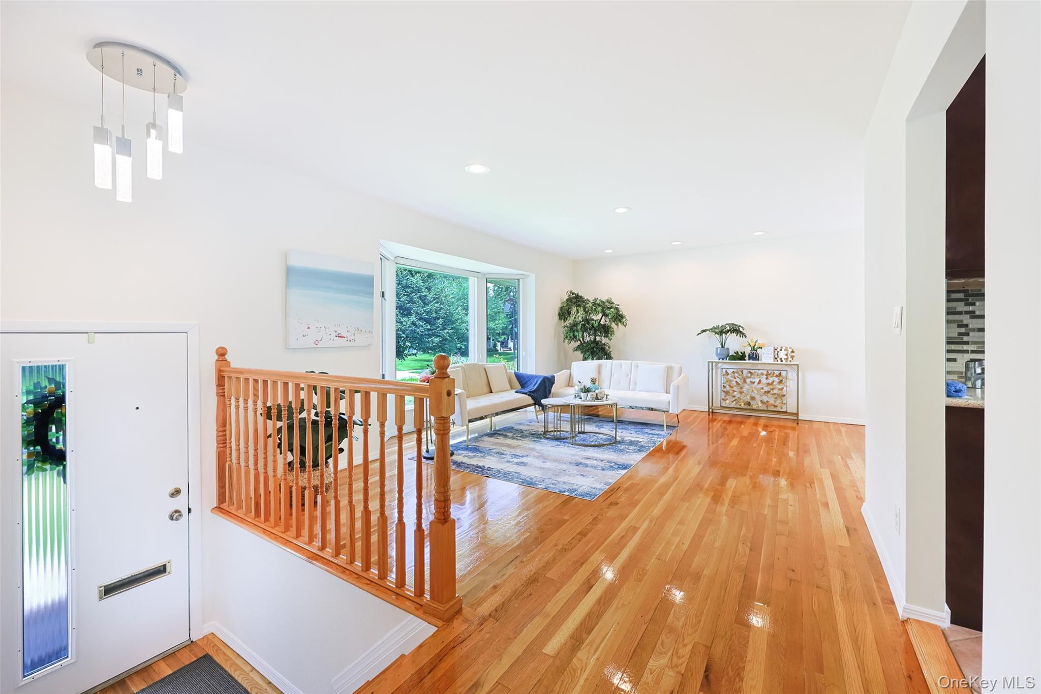 43 Saratoga Drive, Jericho, NY 11753