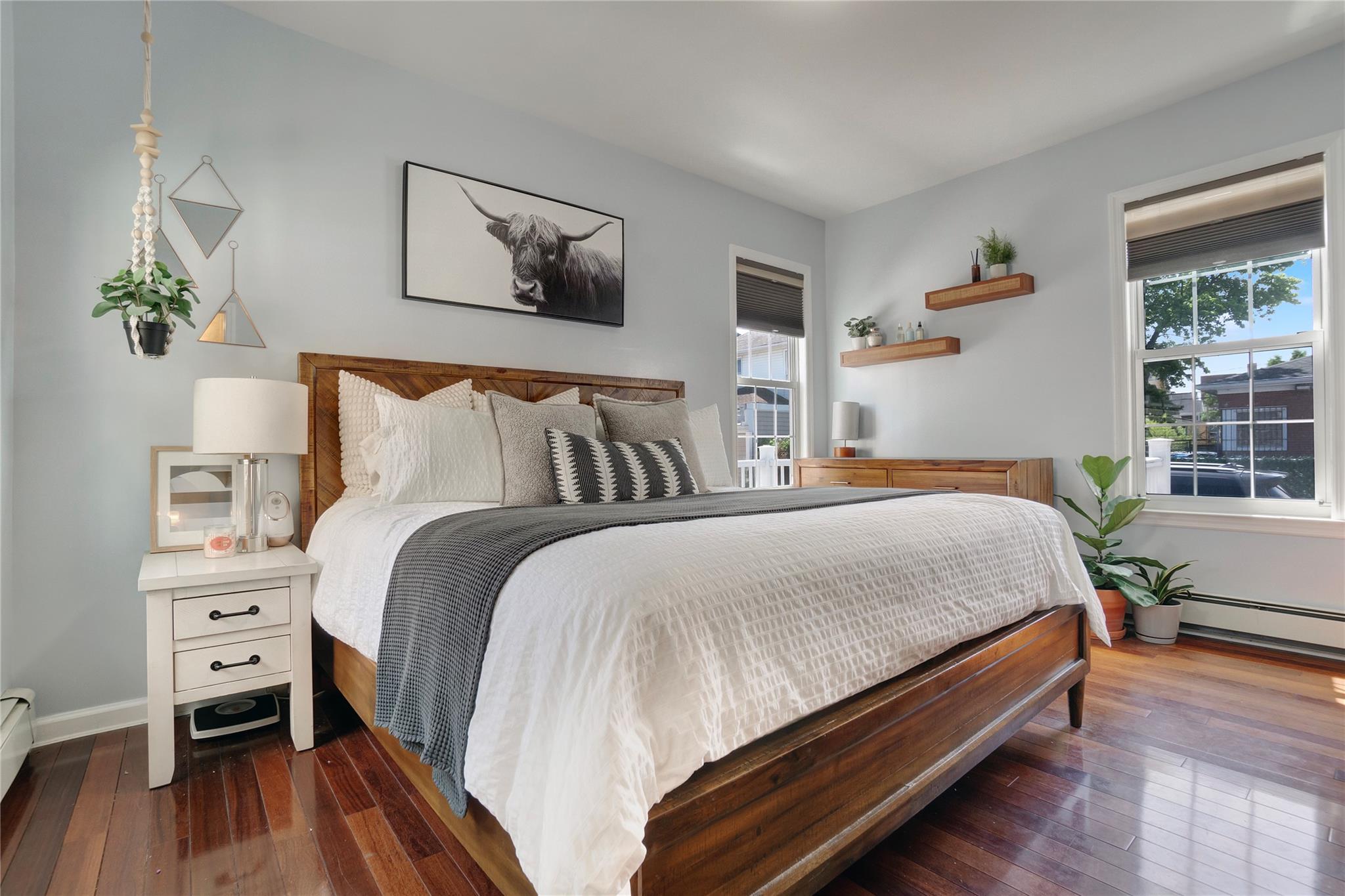 212 Beach 118th Street, Rockaway Park, NY 11694