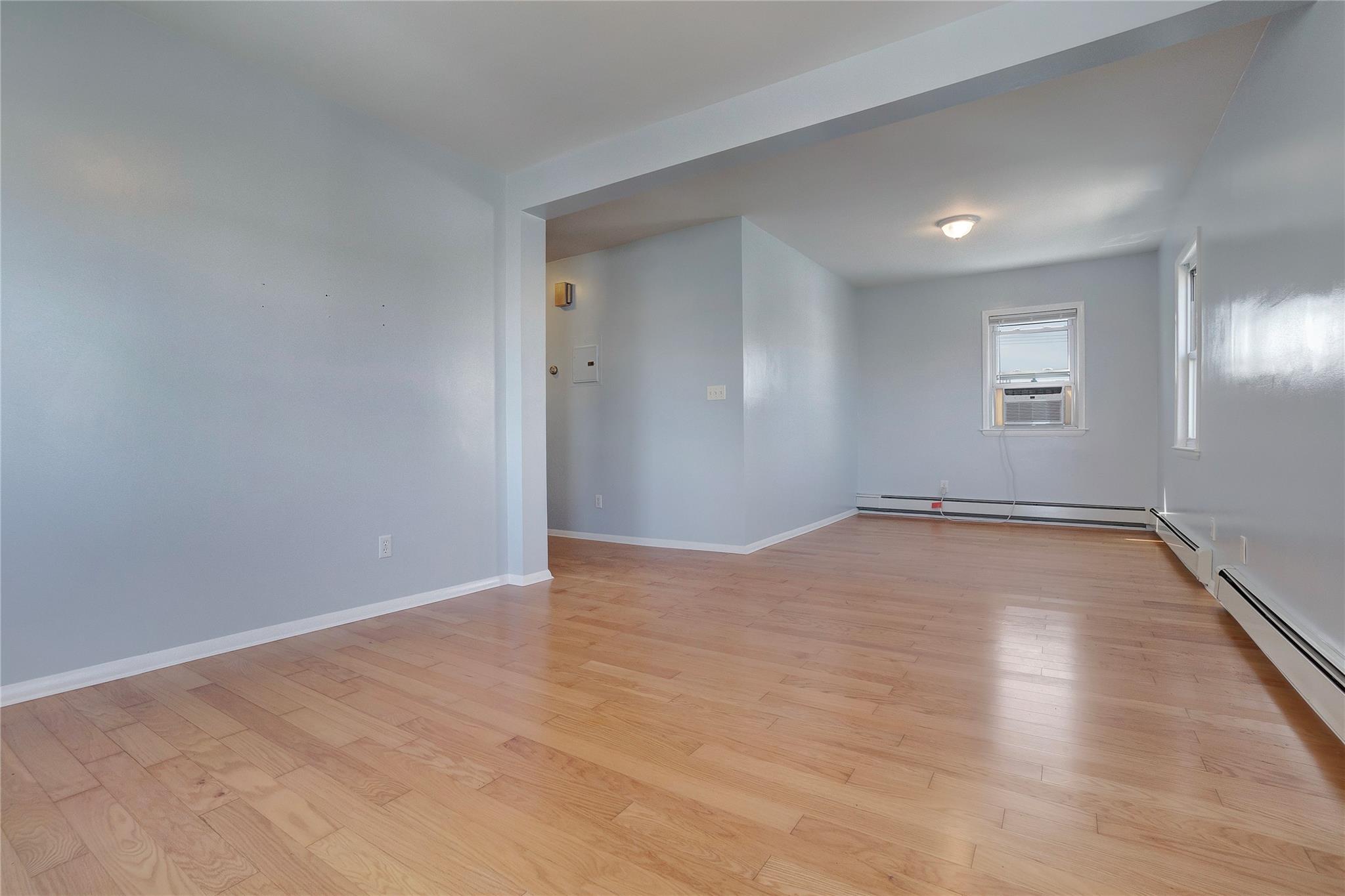 212 Beach 118th Street, Rockaway Park, NY 11694