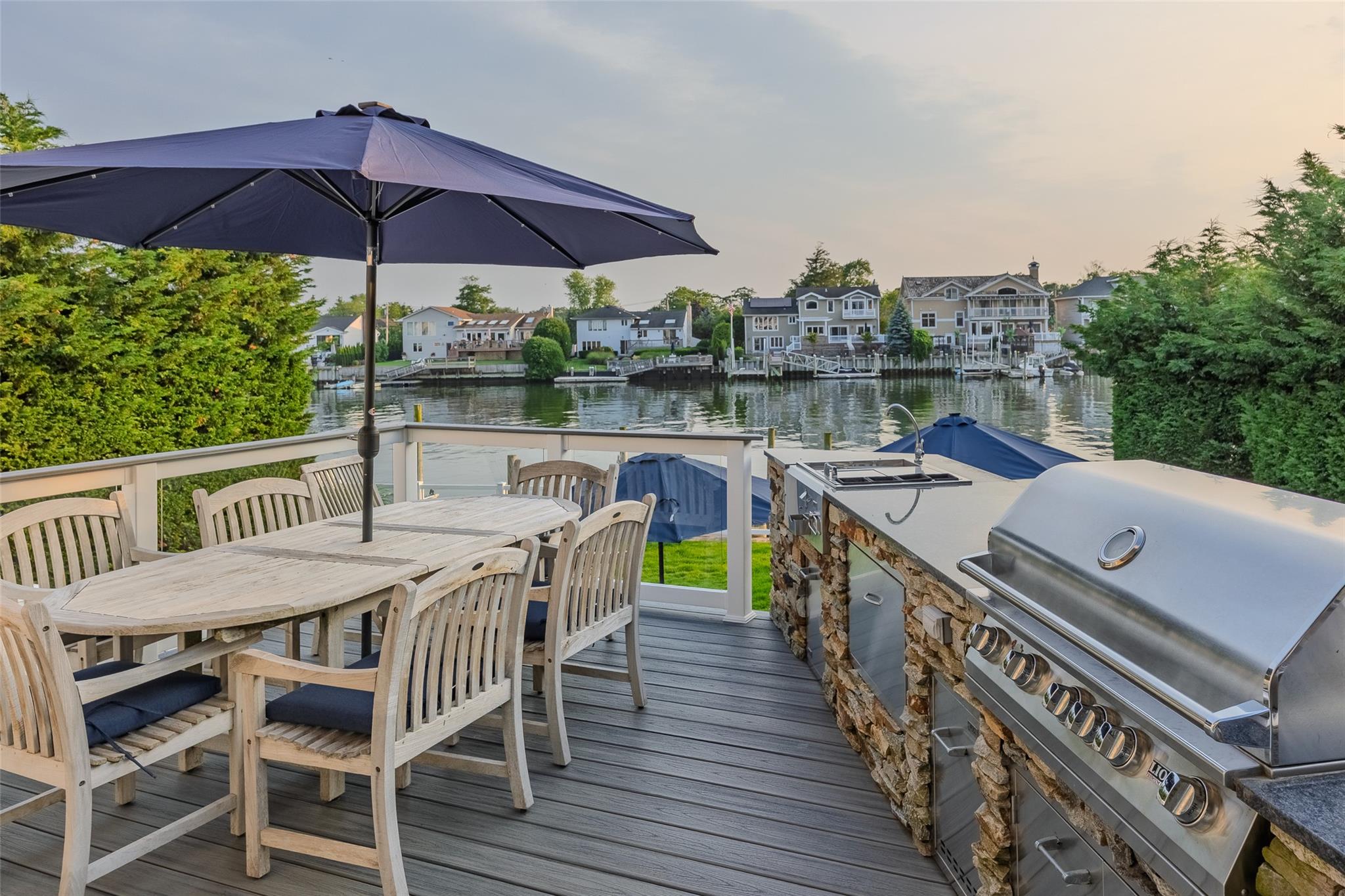 2904 Harbor Road, Merrick, NY 11566