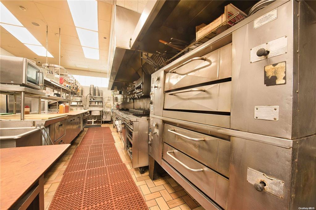 908-912B Hempstead Turnpike # 908,910,912A, 912B, Franklin Square, NY 11010