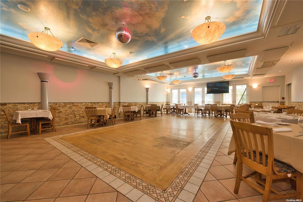 908-912B Hempstead Turnpike # 908,910,912A, 912B, Franklin Square, NY 11010