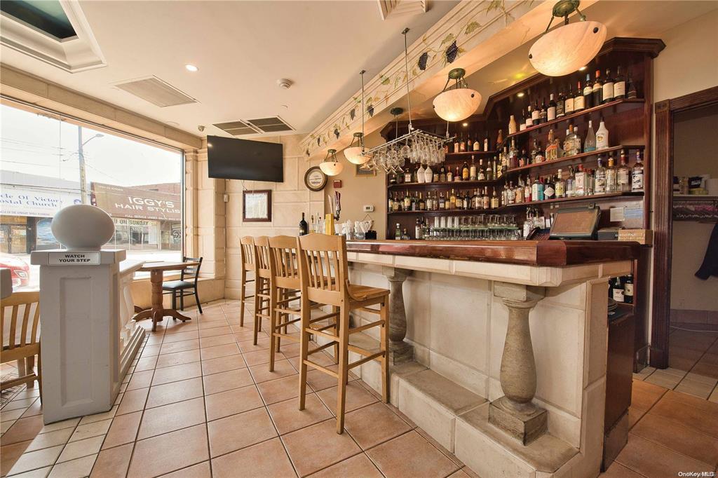 908-912B Hempstead Turnpike # 908,910,912A, 912B, Franklin Square, NY 11010