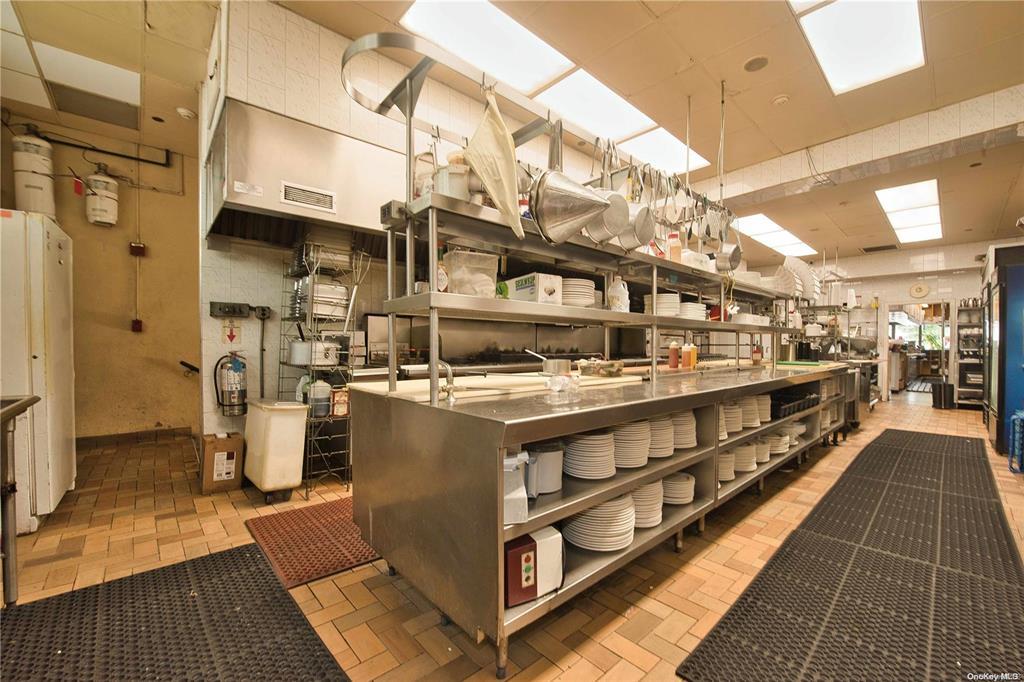 908-912B Hempstead Turnpike # 908,910,912A, 912B, Franklin Square, NY 11010