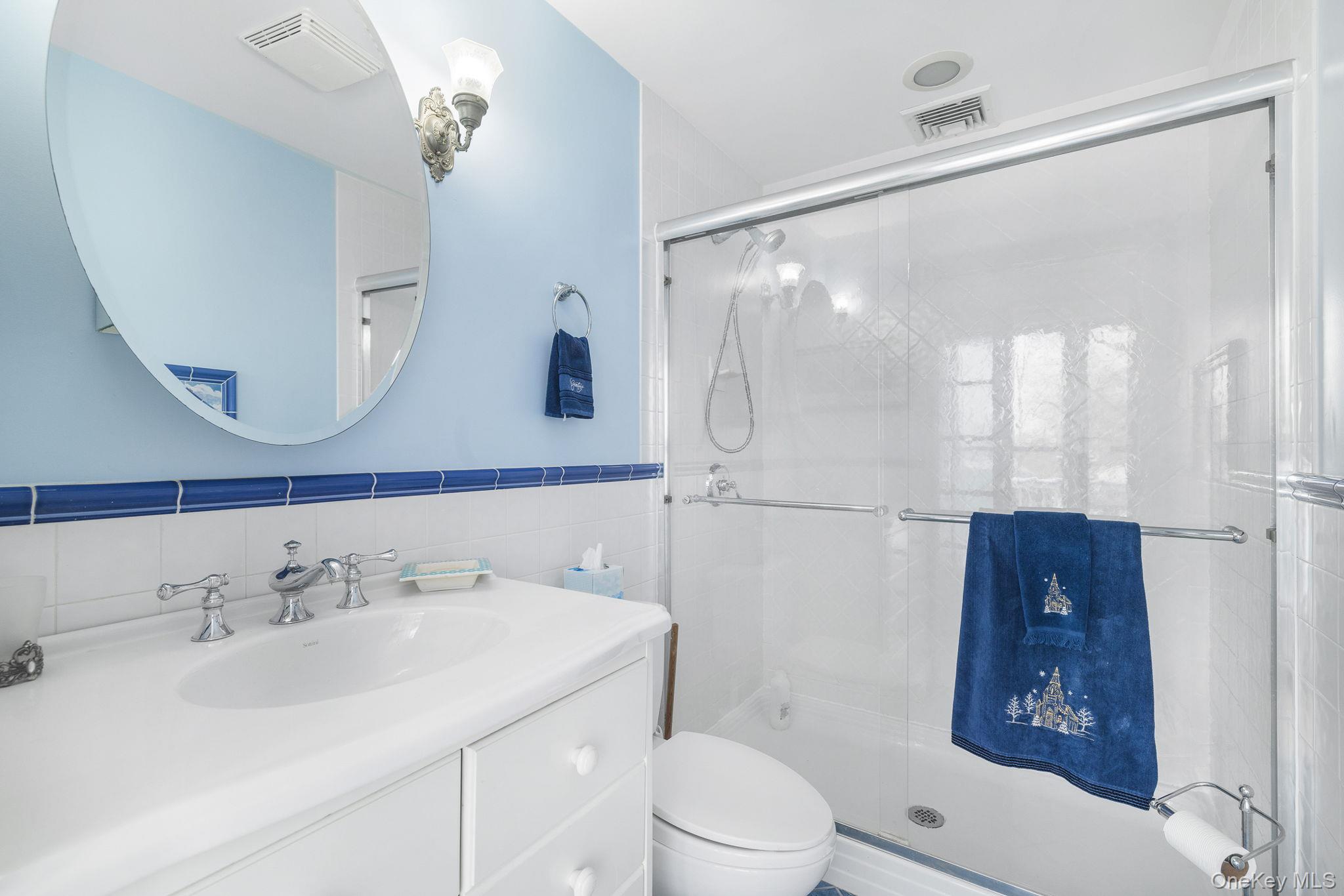 74 Lake Road, Valley Cottage, NY 10989