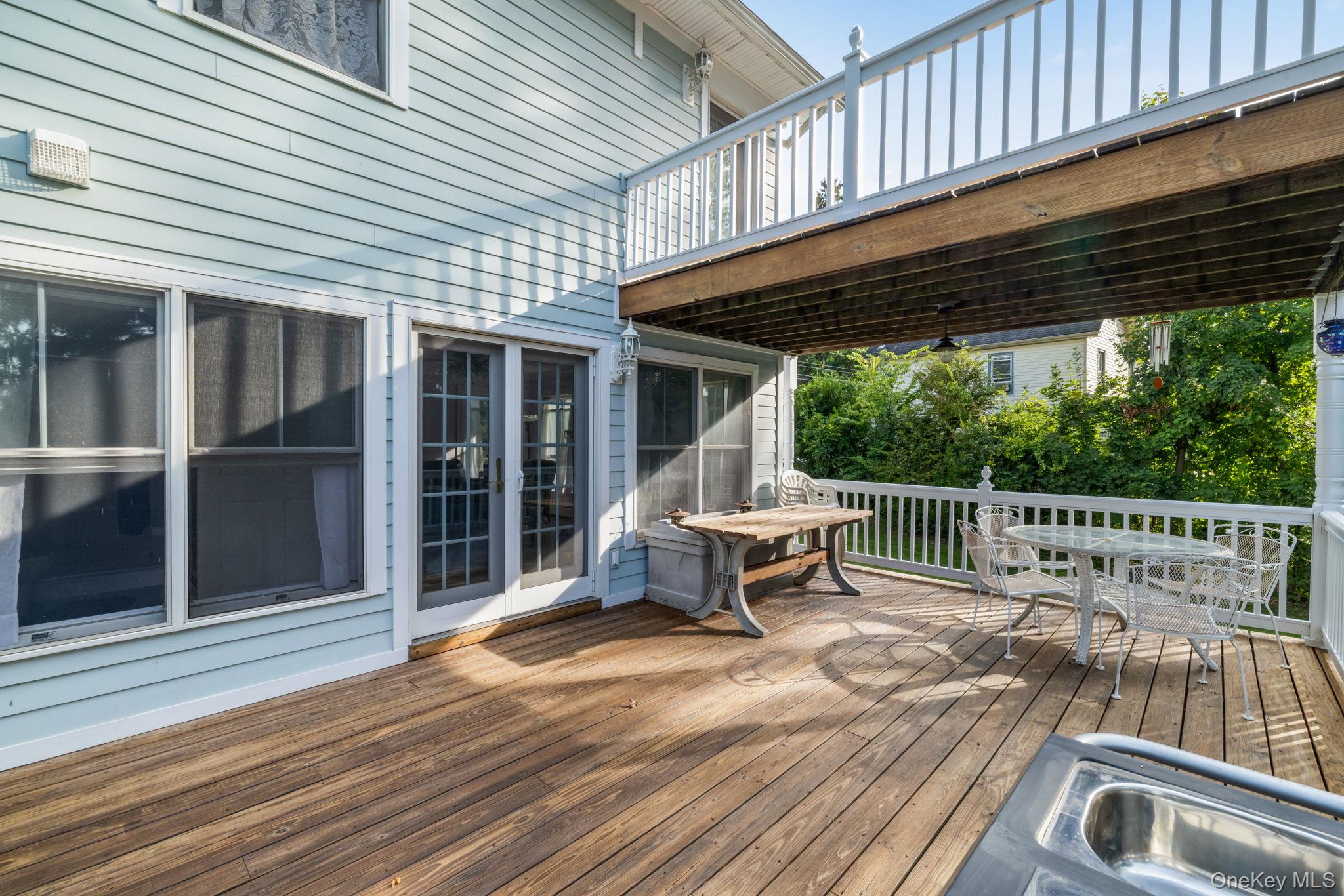 74 Lake Road, Valley Cottage, NY 10989