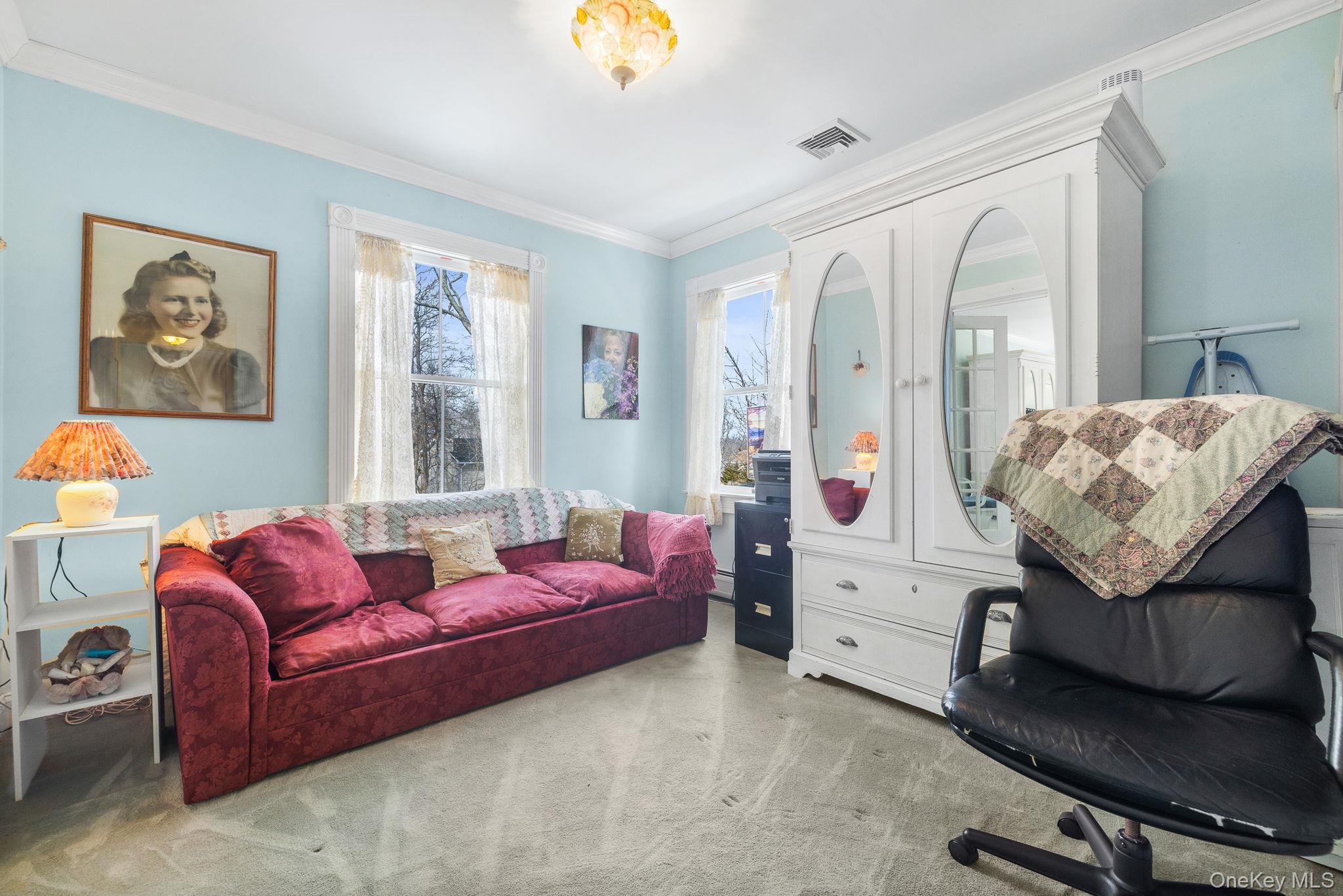 74 Lake Road, Valley Cottage, NY 10989