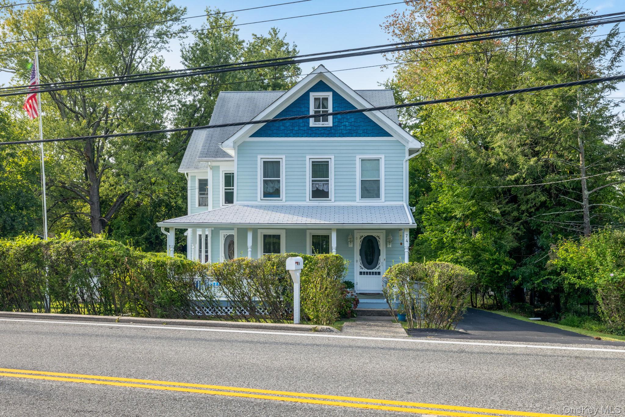 74 Lake Road, Valley Cottage, NY 10989