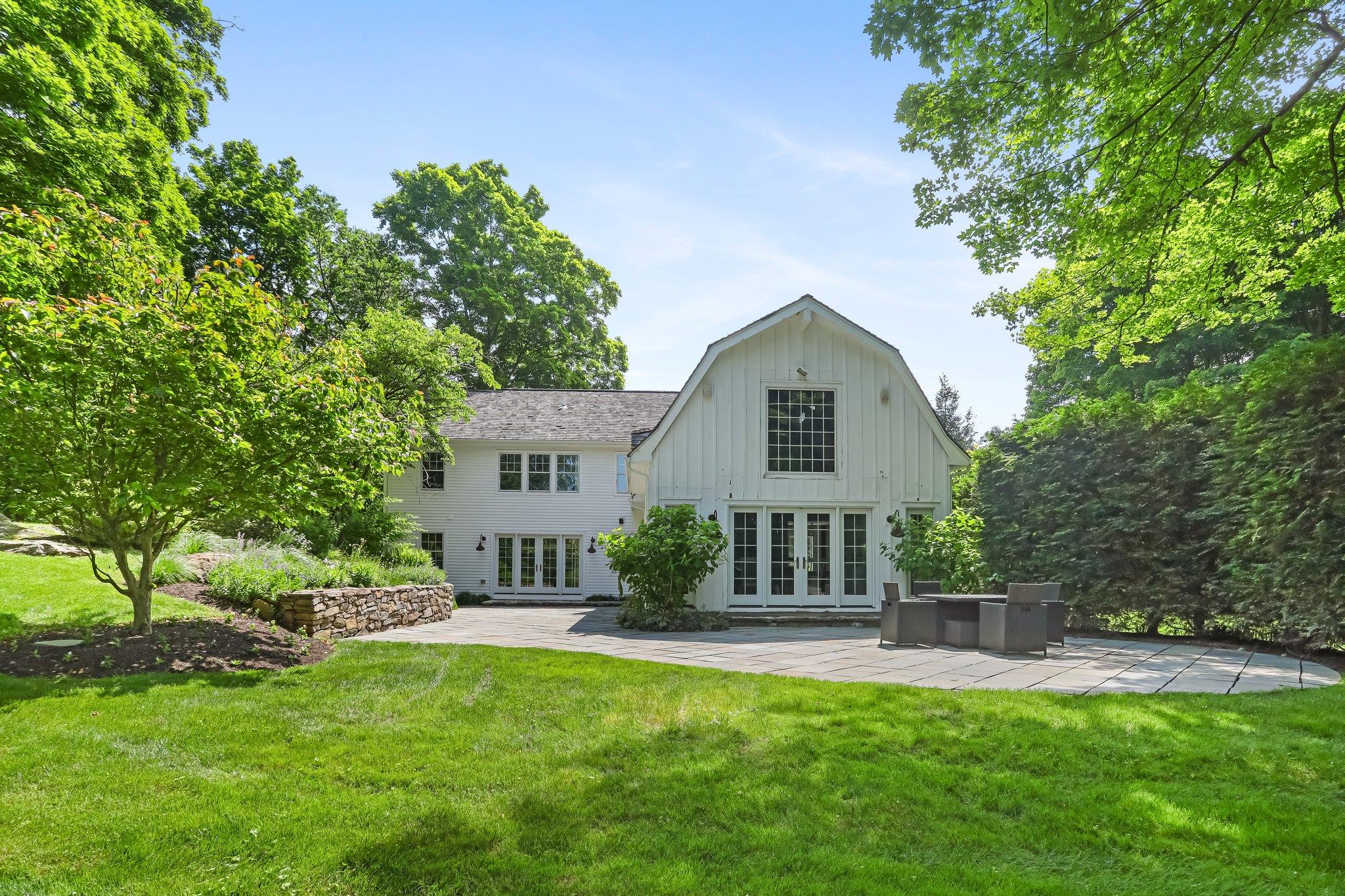 382 Long Ridge Road, Pound Ridge, NY 10576