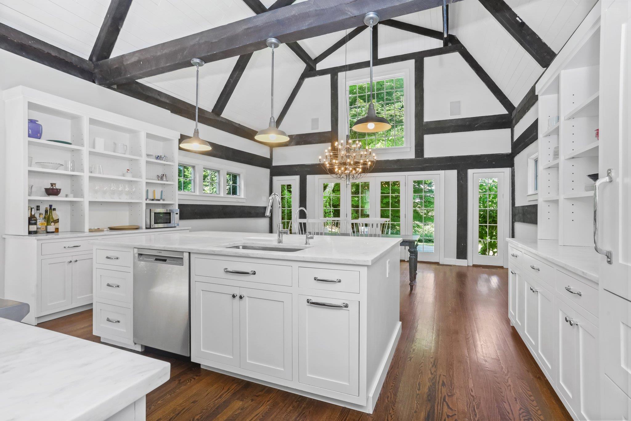 382 Long Ridge Road, Pound Ridge, NY 10576