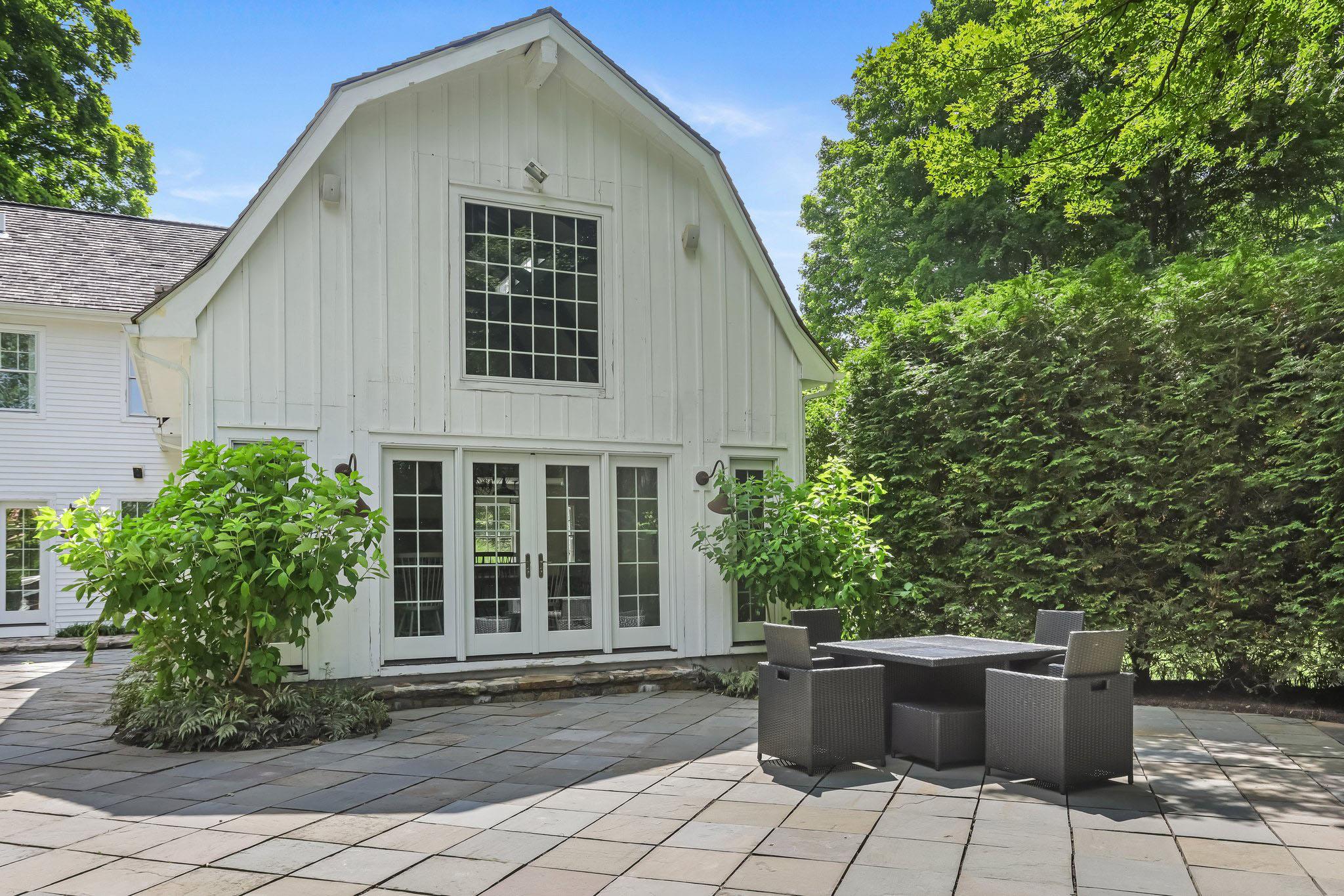 382 Long Ridge Road, Pound Ridge, NY 10576