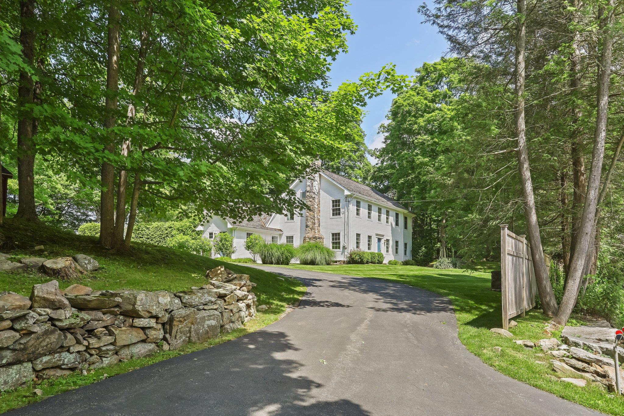 382 Long Ridge Road, Pound Ridge, NY 10576