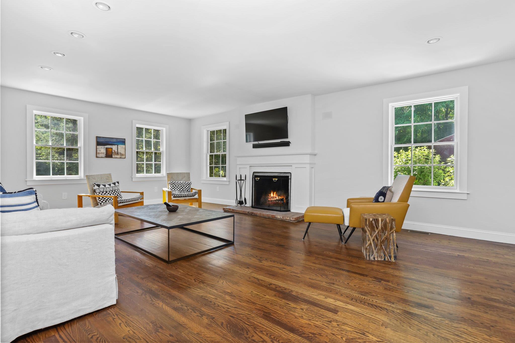 382 Long Ridge Road, Pound Ridge, NY 10576