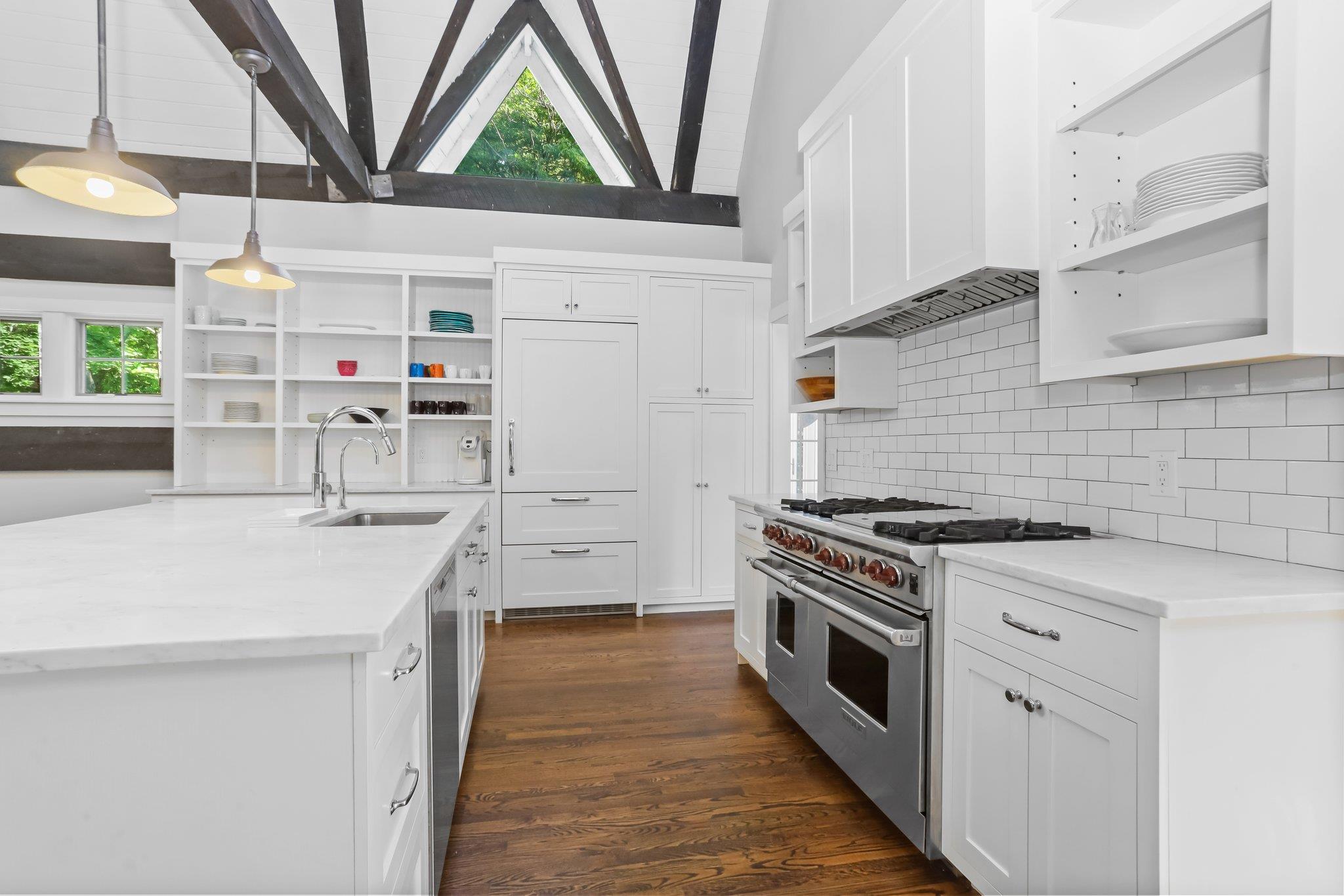 382 Long Ridge Road, Pound Ridge, NY 10576