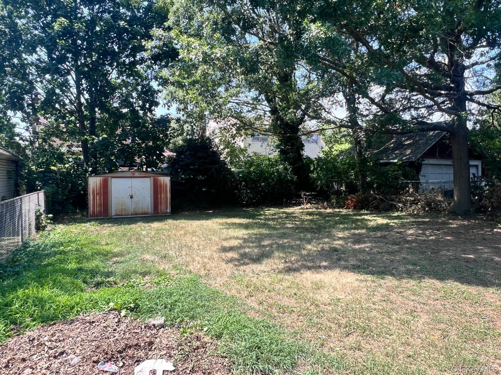 24 Parsons Drive, Hempstead, NY 11550