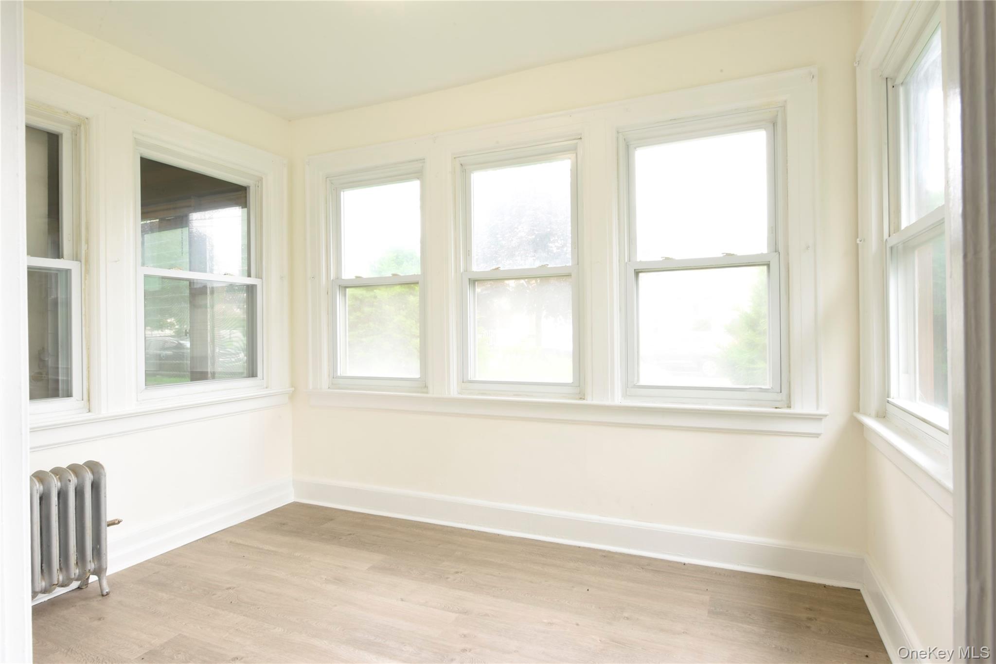 24 Parsons Drive, Hempstead, NY 11550