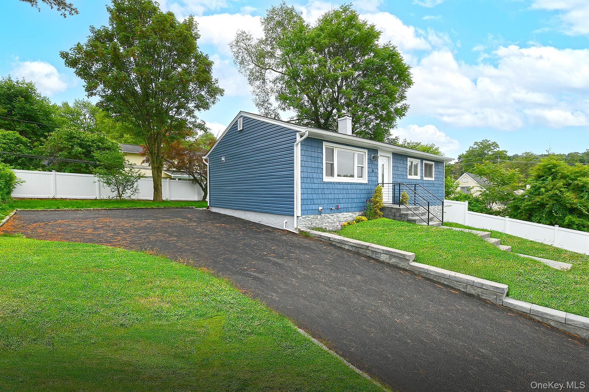 6 Ralph Young Avenue, Glen Cove, NY 11542