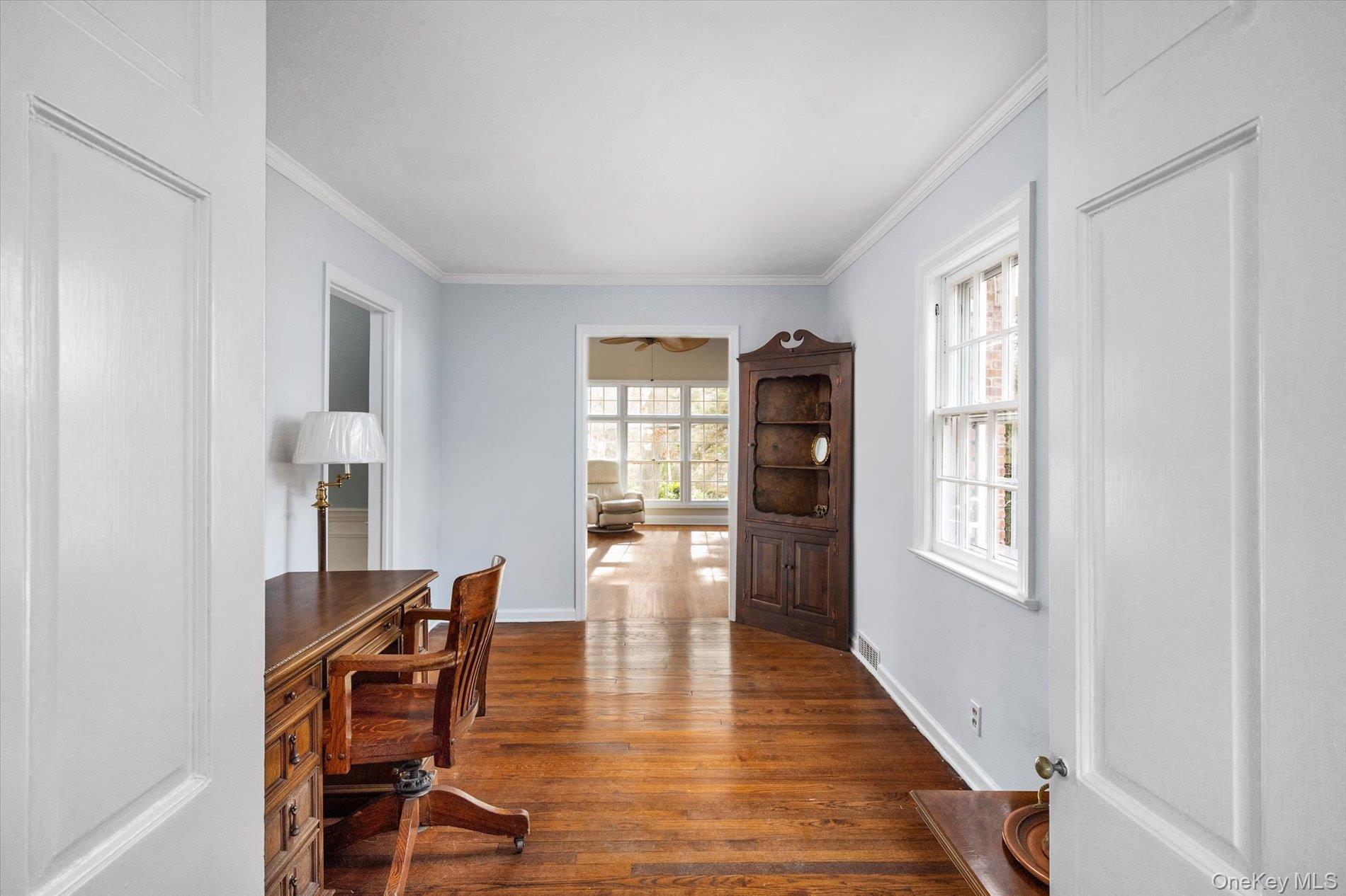 38 Mason Drive, Manhasset, NY 11030