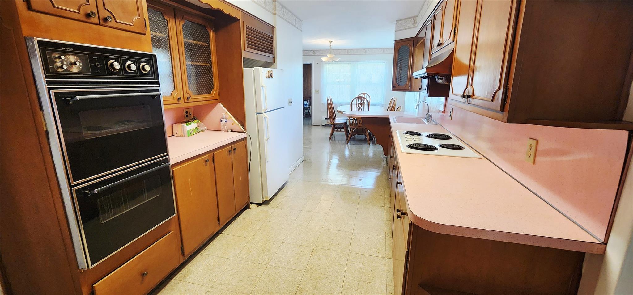 530 Sackett Lake Road, Monticello, NY 12701