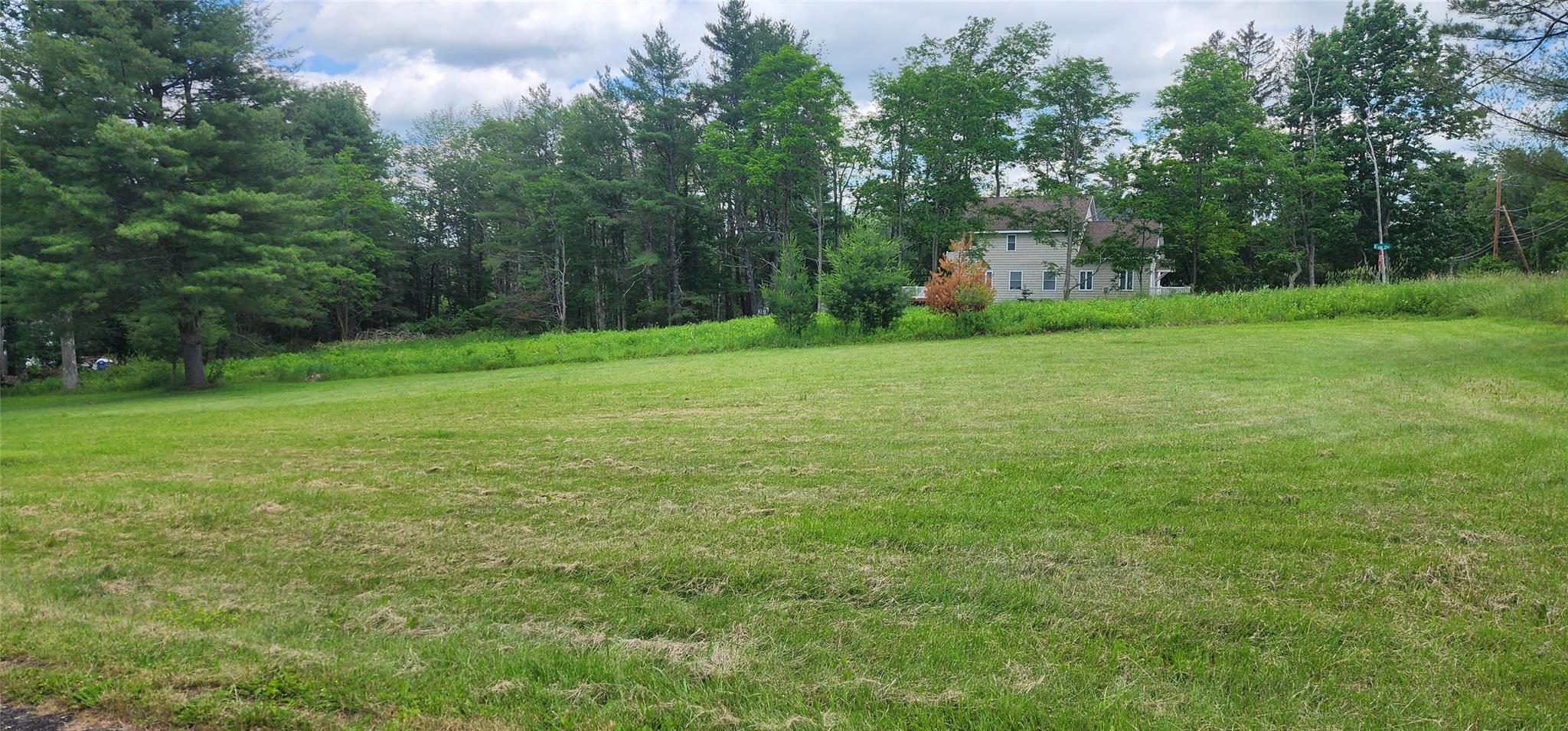 530 Sackett Lake Road, Monticello, NY 12701