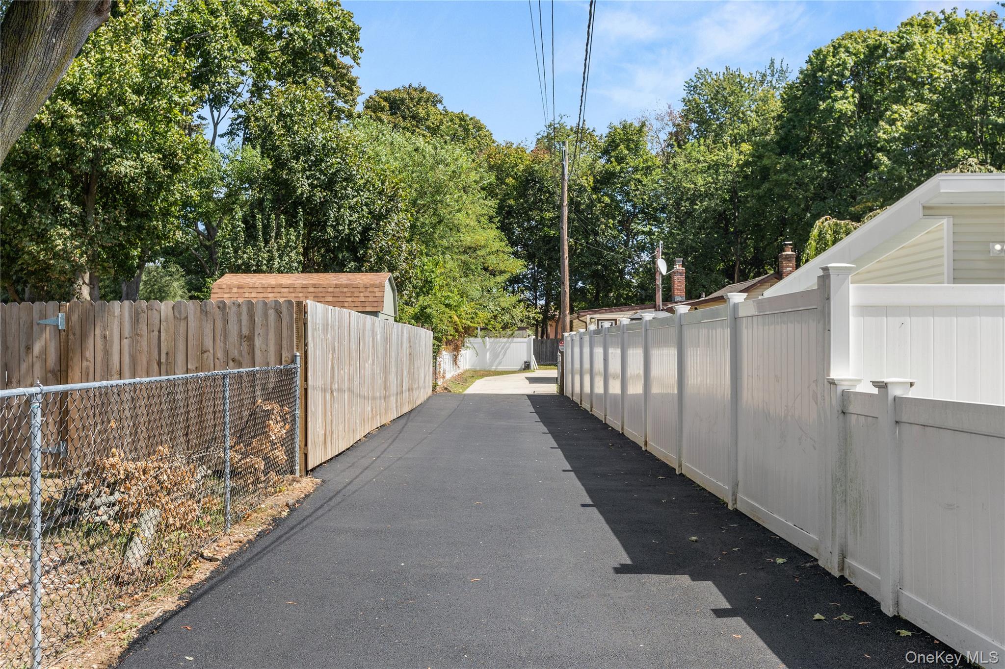 29A Grant Avenue # A, Brentwood, NY 11717