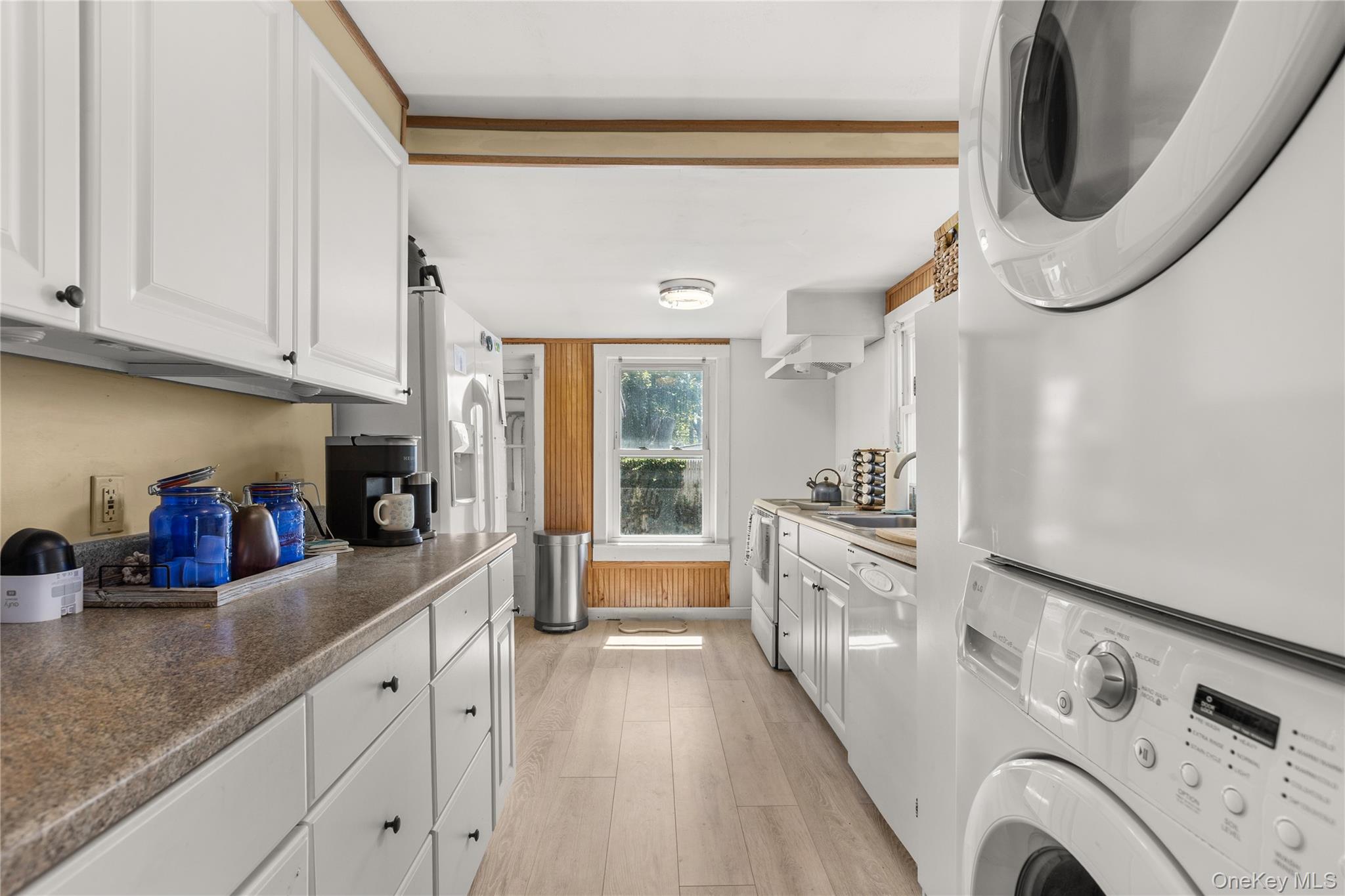 29A Grant Avenue # A, Brentwood, NY 11717