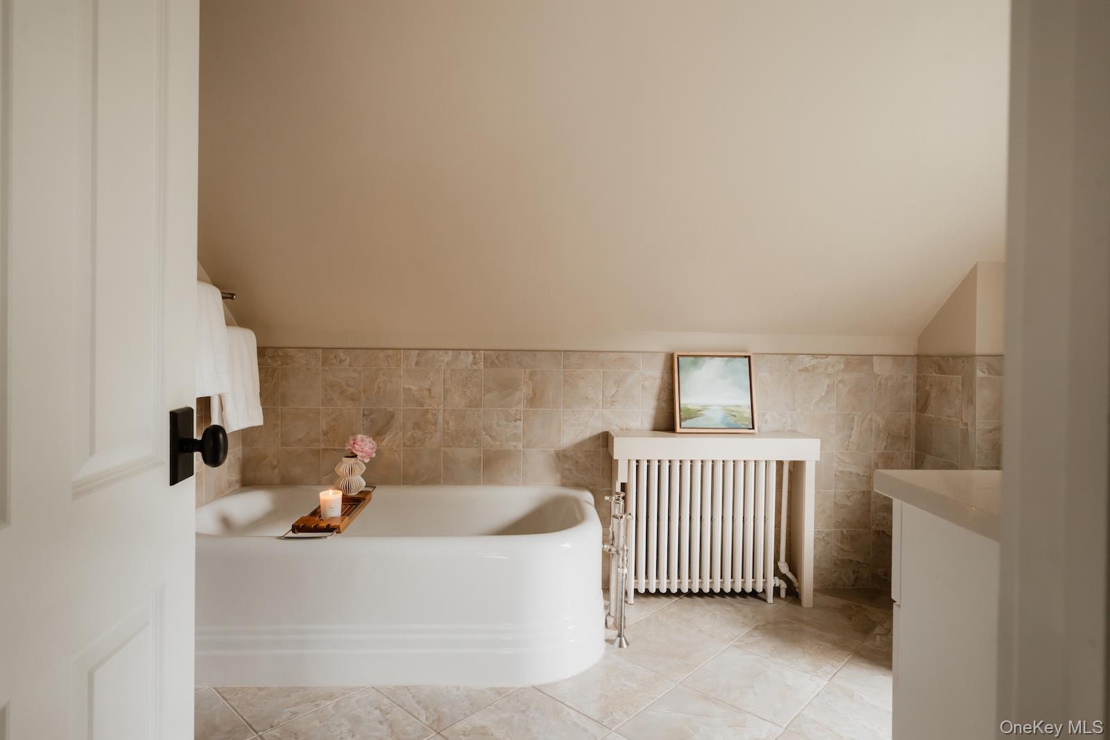 38 Chestnut Street, Rhinebeck, NY 12572