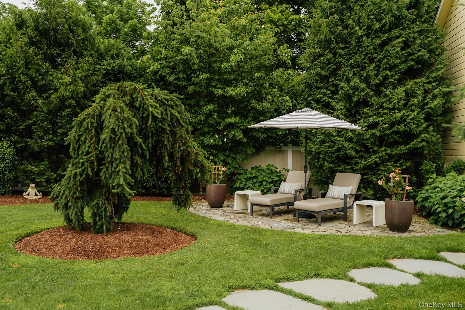 38 Chestnut Street, Rhinebeck, NY 12572