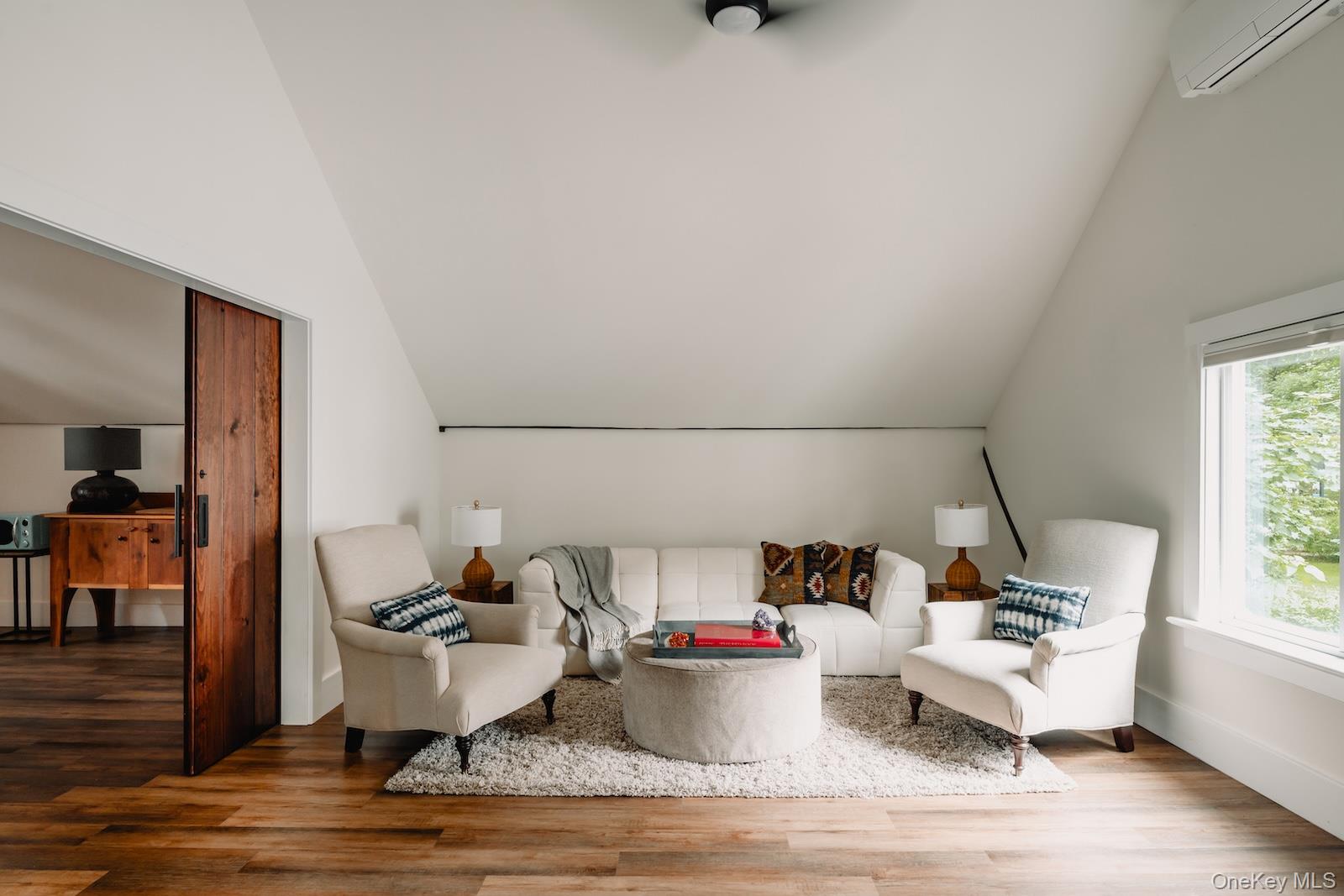 38 Chestnut Street, Rhinebeck, NY 12572